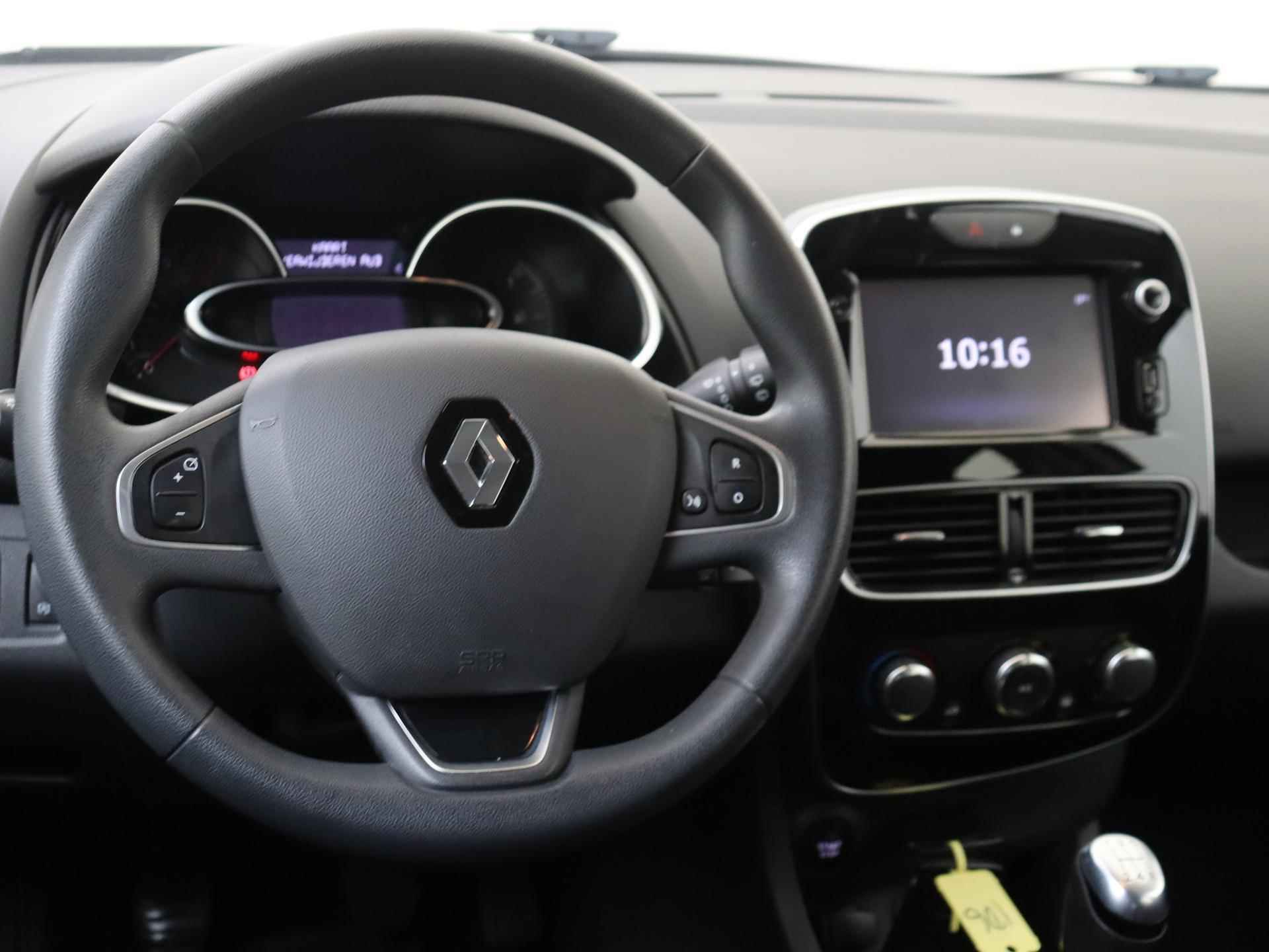 Renault Clio Estate 0.9 TCe Zen Navigatie / Airco / Trekhaak / Cruise Control / Bluetooth - 9/27