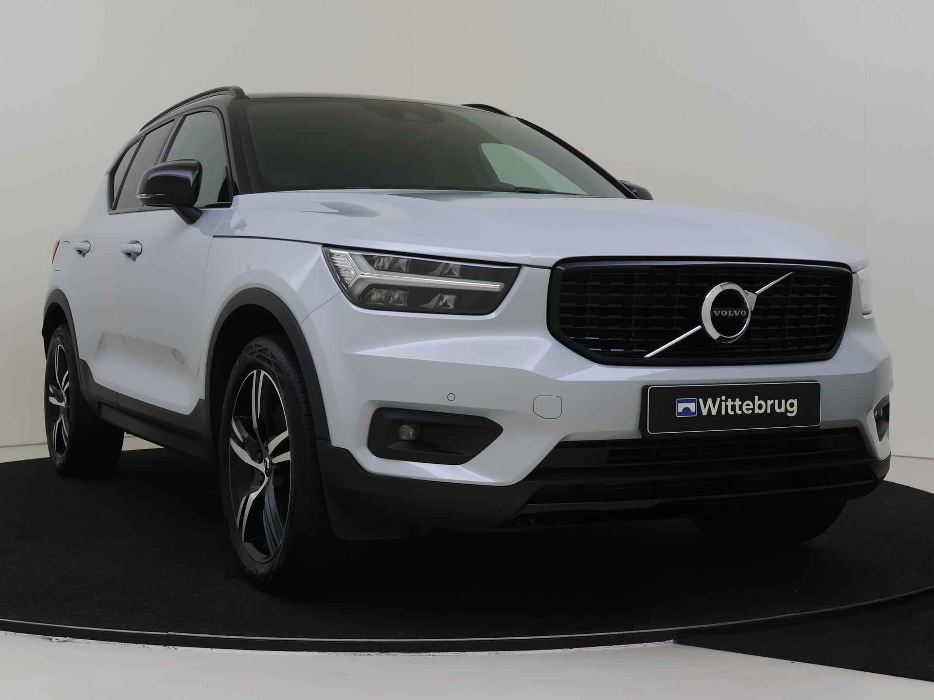 Volvo XC40 1.5 T5 Recharge R-Design Prachtstaat ! - 4/47