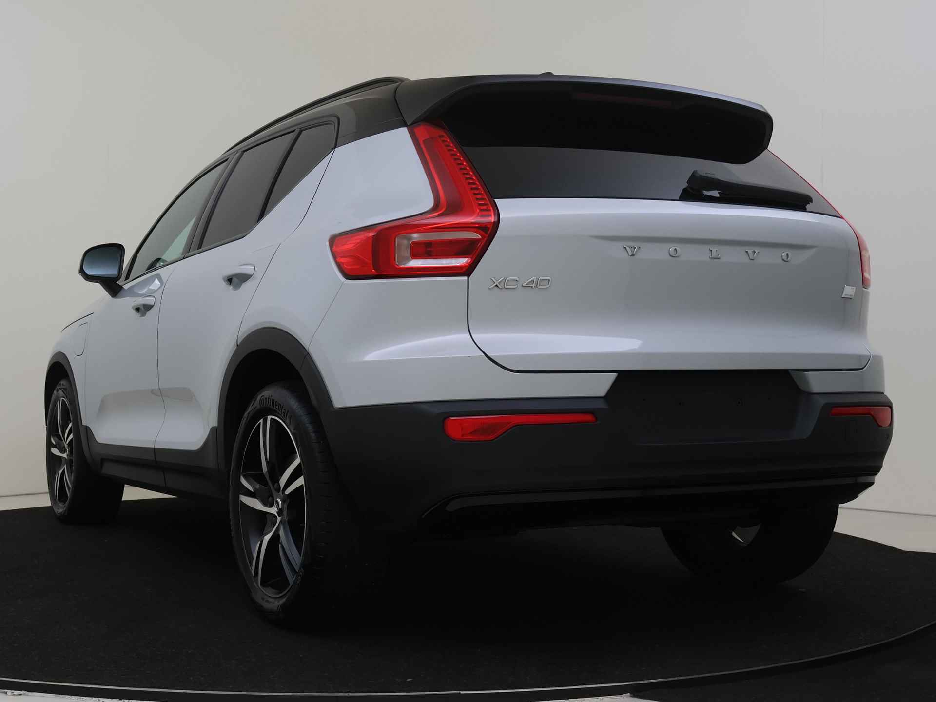 Volvo XC40 1.5 T5 Recharge R-Design Prachtstaat ! - 5/47