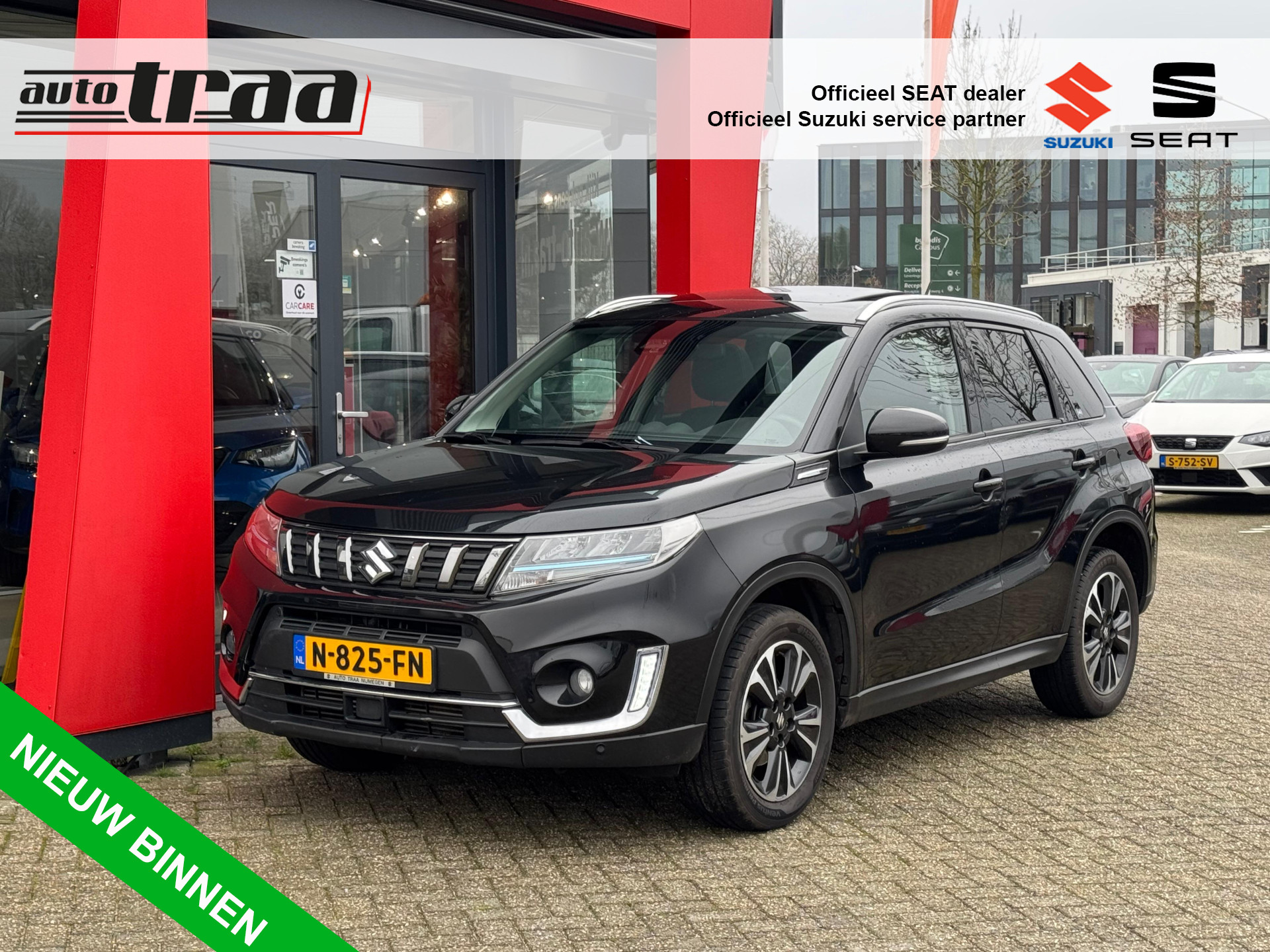 Suzuki Vitara 1.4 Boosterjet Style Smart Hybrid / AUTOMAAT / PANORAMA DAK /