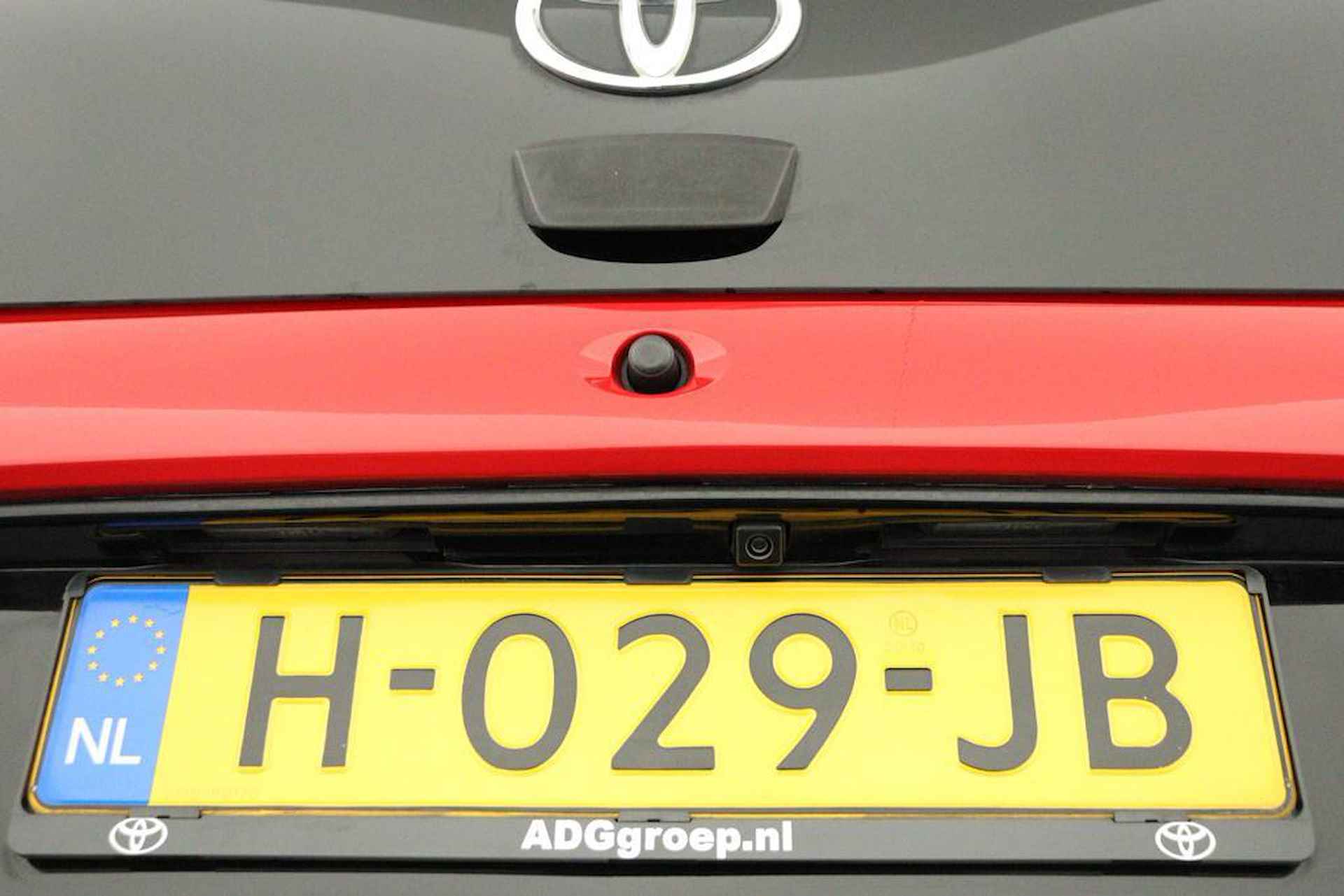 Toyota Aygo 1.0 VVT-i x-joy | Apple Carplay/Android Auto | Climate-Control | Parkeercamera | Lichtmetalen-Velgen | - 37/46