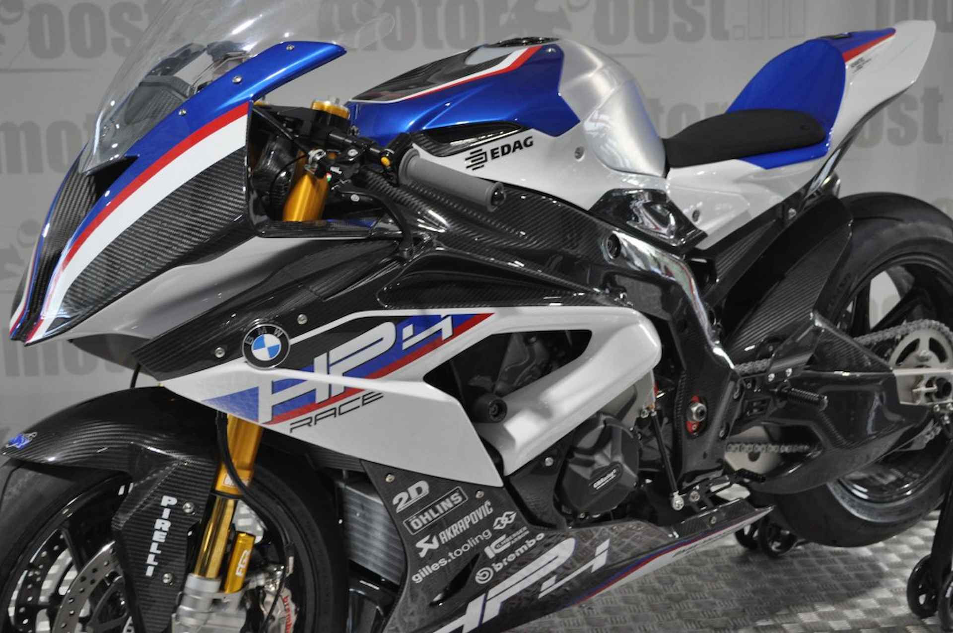 BMW Hp4 Racer 497 - 750 - 12/27