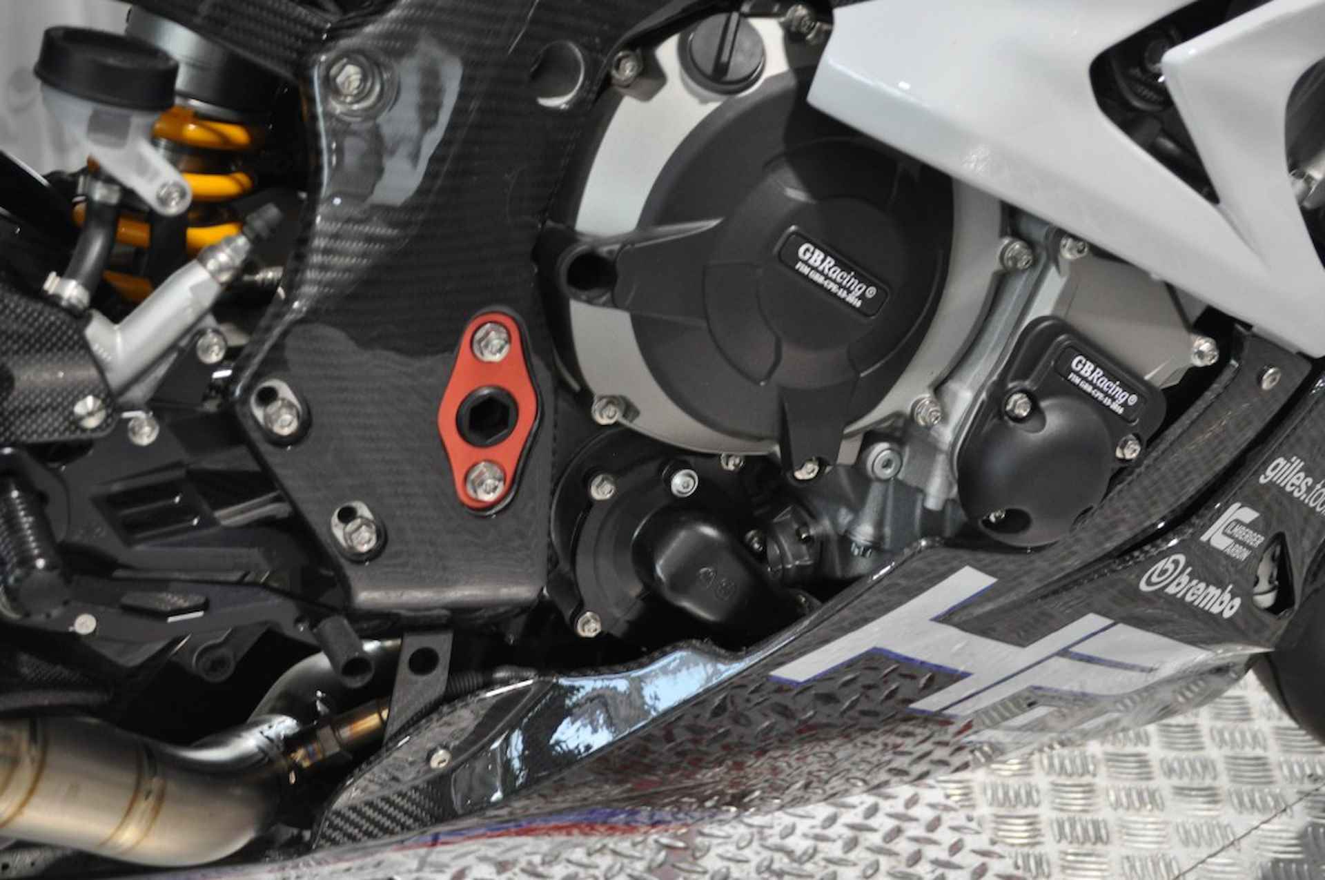 BMW Hp4 Racer 497 - 750 - 15/27