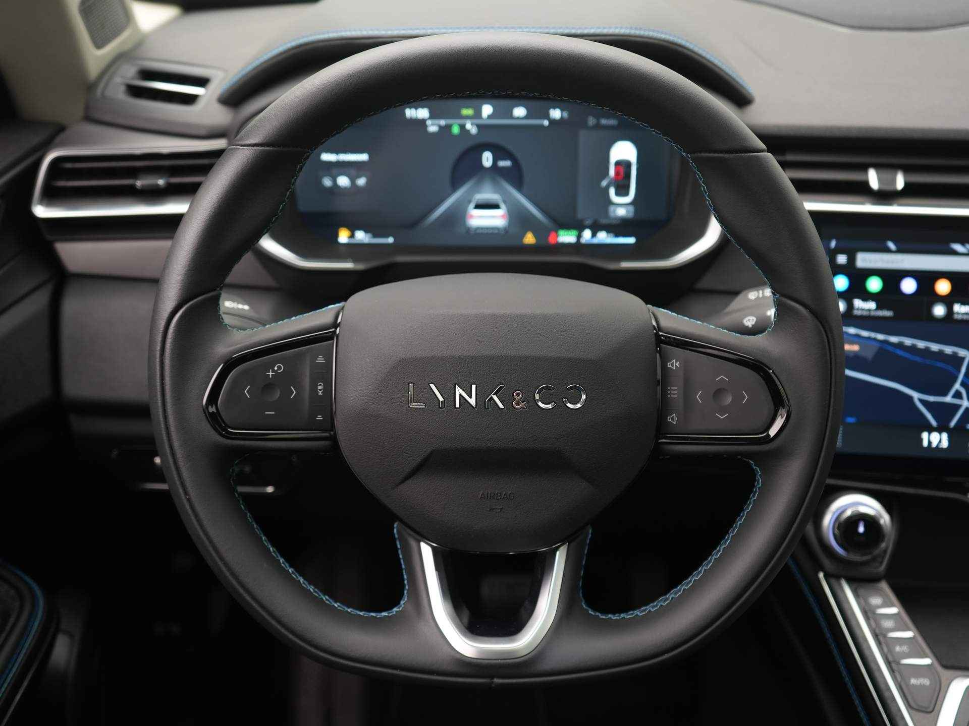 Lynk & Co 01 1.5 PHEV 262 pk Automaat | Navigatie | Panorama dak | Climate Control - 12/50