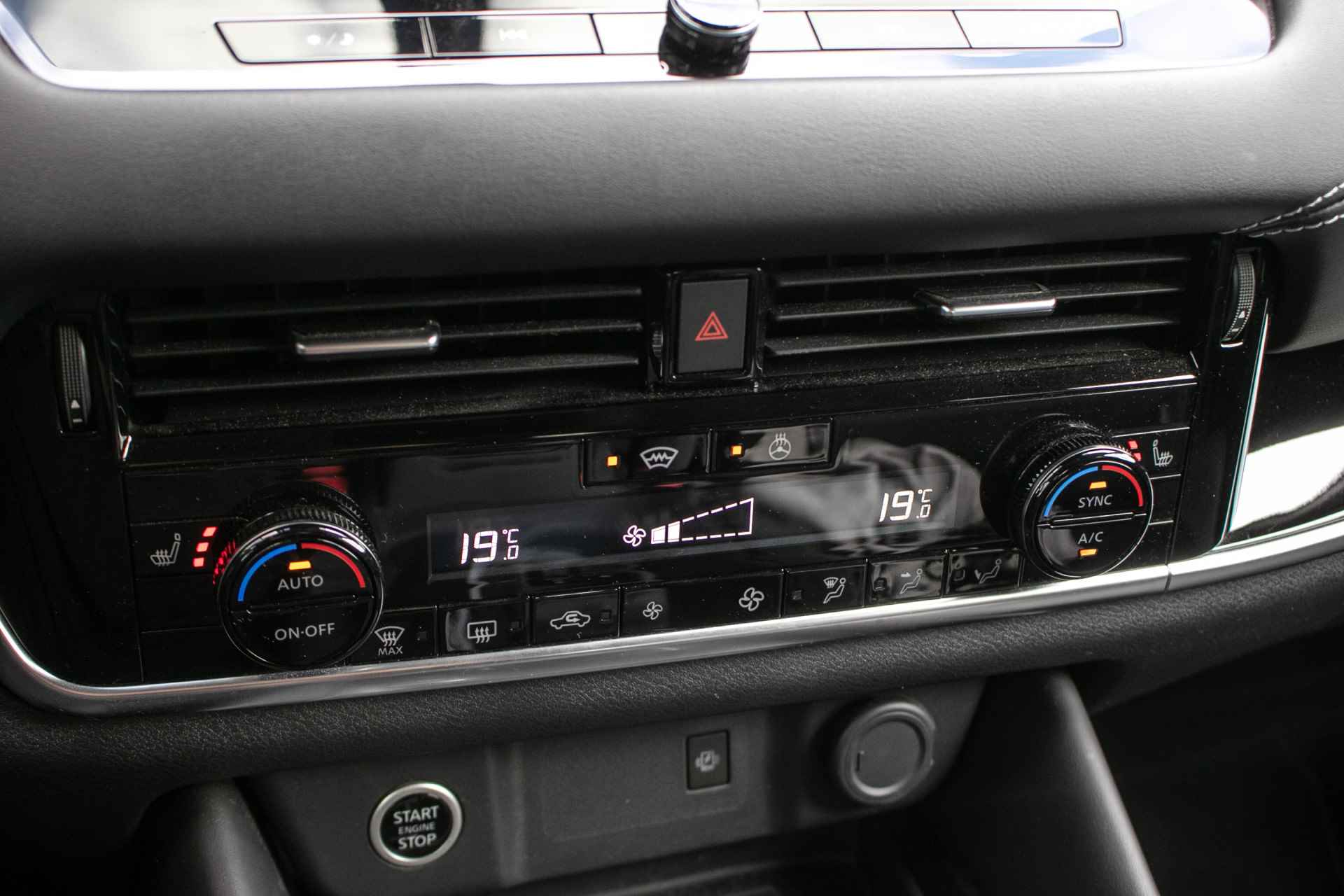 Nissan QASHQAI 1.3 MHEV Xtronic N-Connecta - All-in rijklrprs | compleet uitgerust - 23/46