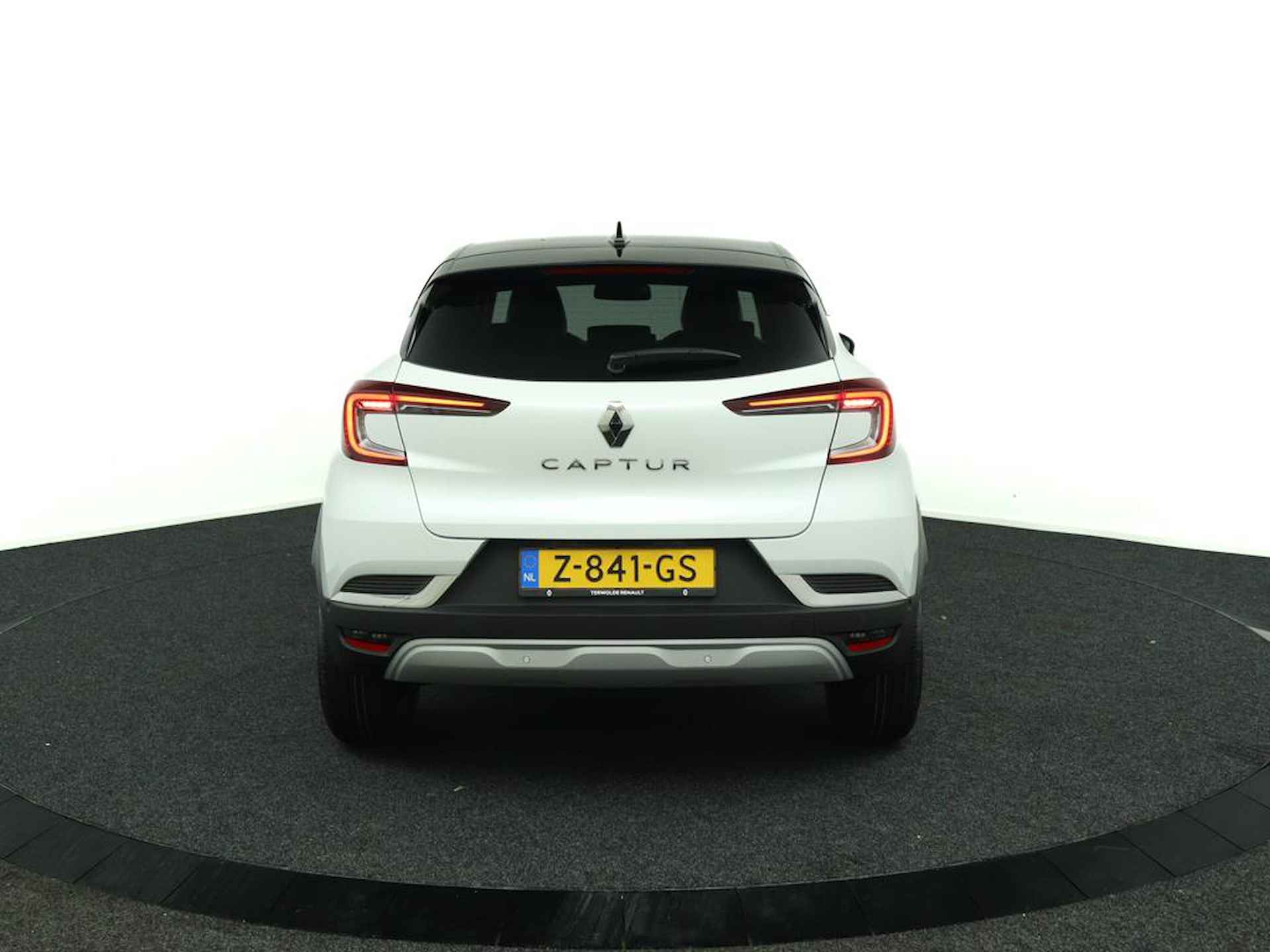 Renault Captur 1.3 Mild Hybrid 160 Techno | NIEUW! | Bose Audio | 360 Camera | Adaptieve Cruise Control | File Assist | Parelmoer Lak | Full Digital Screen | Sfeerverlichting | Climate Control | Parkeersensoren | NIEUW | Uit voorraad leverbaar | - 5/58