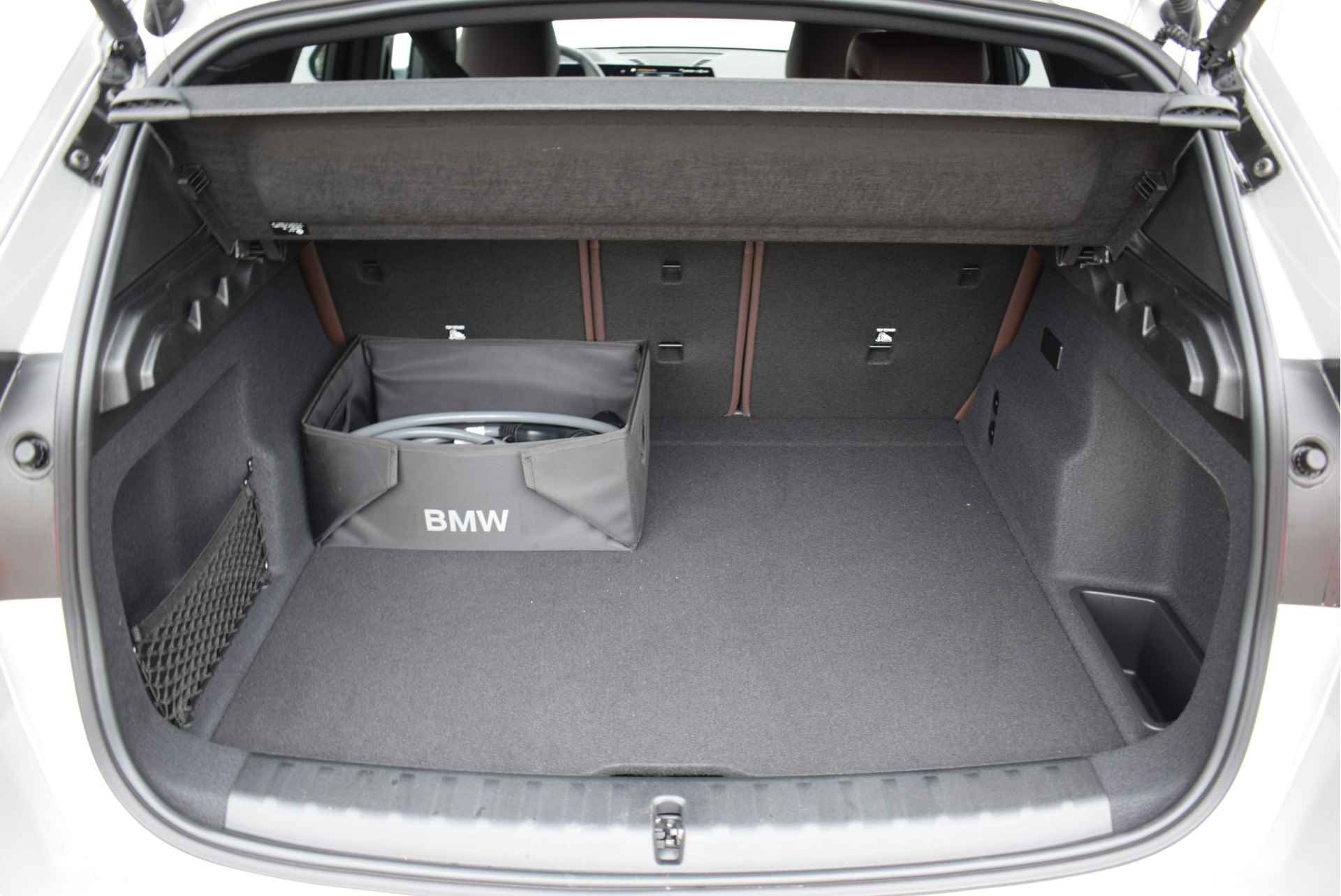 BMW iX1 xDrive30 High Executive M Sport 67 kWh / Sportstoelen / Adaptief M Onderstel / Parking Assistant Plus / Adaptieve LED / Memory Seats / Comfort Access / Harman-Kardon - 7/29
