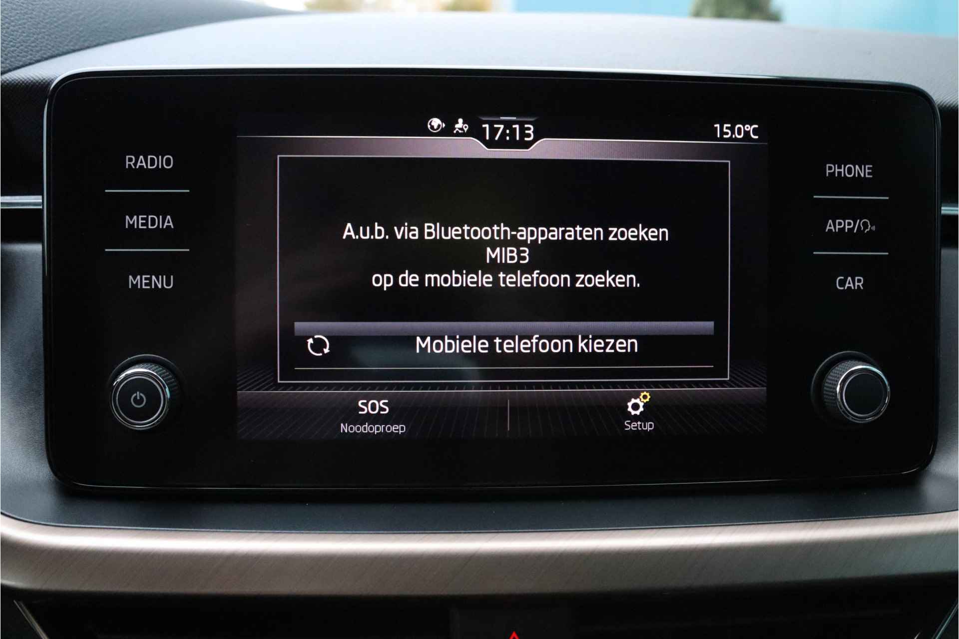 Škoda Scala 1.0 TSI First Edition ECC/CRUISE/LANE.ASSIST/STOELV./CARPLAY/LED/NAV VIA APP/BLUETOOTH/PDC/LMV - 23/48