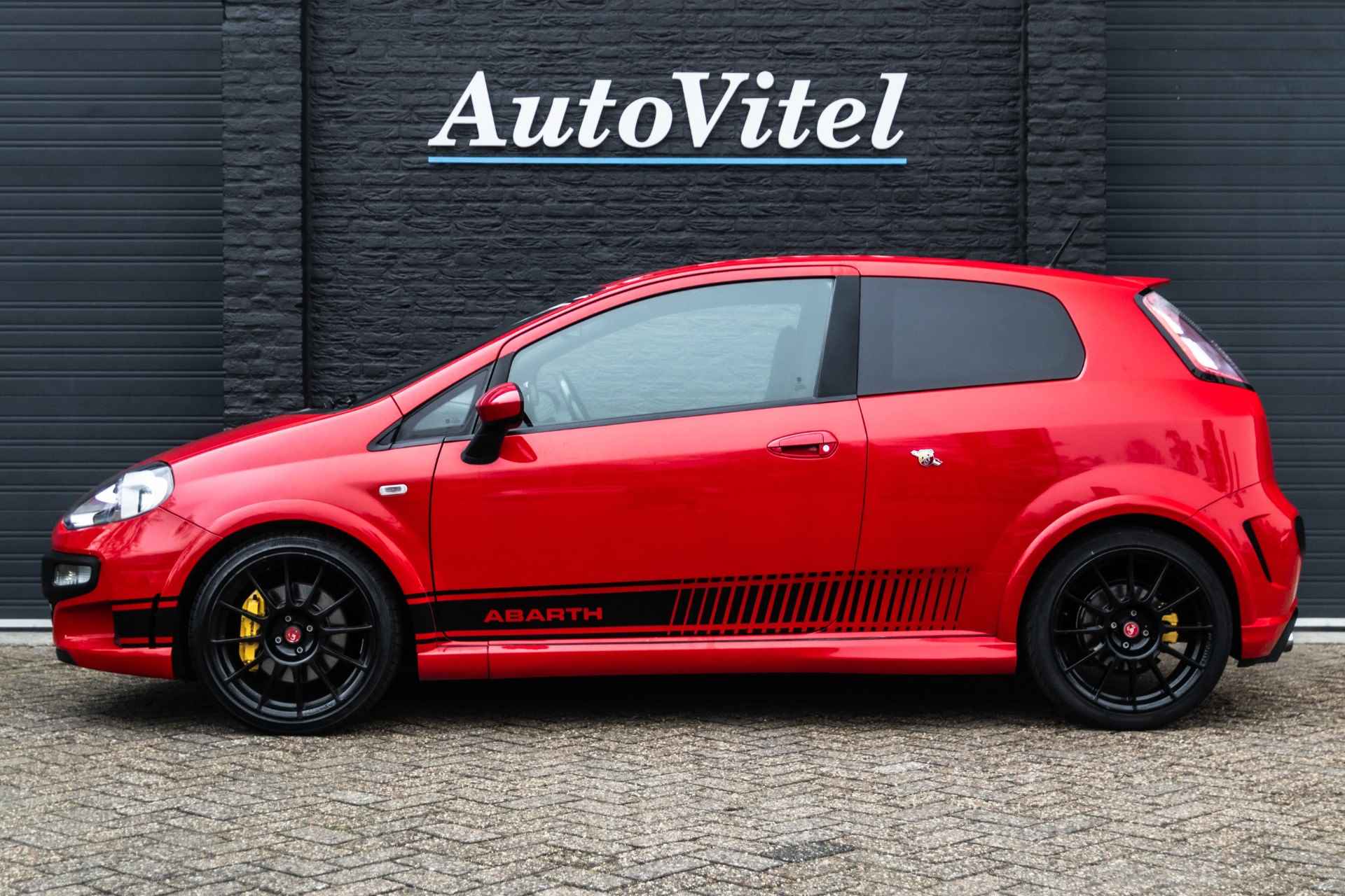 Fiat Punto Evo 1.4 Abarth Supersport | 1/68 Serie Limitata | 180 PK | Kuipstoelen | Trekhaak | Sportuitlaat - 3/32