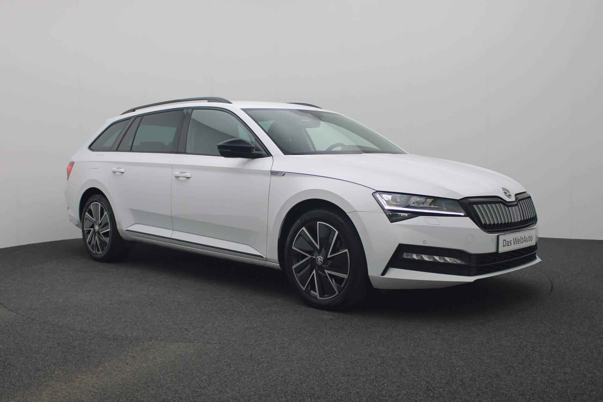 Skoda Superb Combi 1.4 TSI 218PK DSG iV Sportline Business | Matrix LED | Keyless | Camera | 18 inch | Navi - 34/40