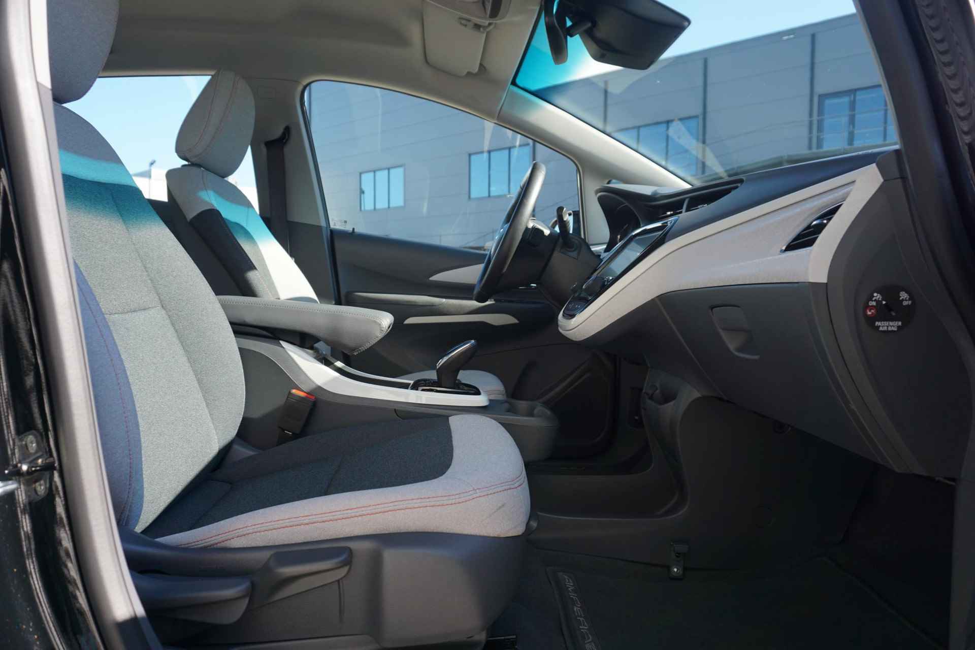 Opel Ampera-e Business 60 kWh Apple Carplay | Verwr. stoelen | - 34/38