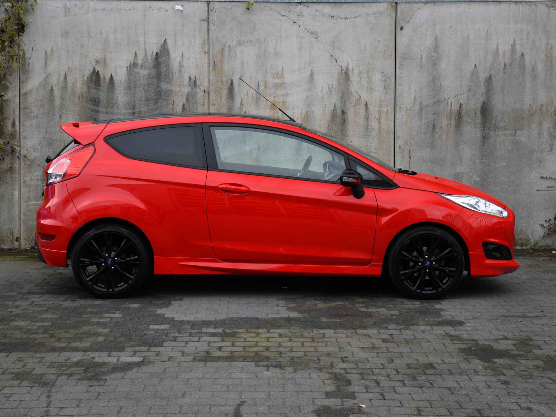 Ford Fiesta Red Edition 1.0 EcoBoost 140pk PDC ACHTER | QUICK CLEAR | 17''LM | NAVI | AIRCO | LED DAGRIJVERL. - 4/34