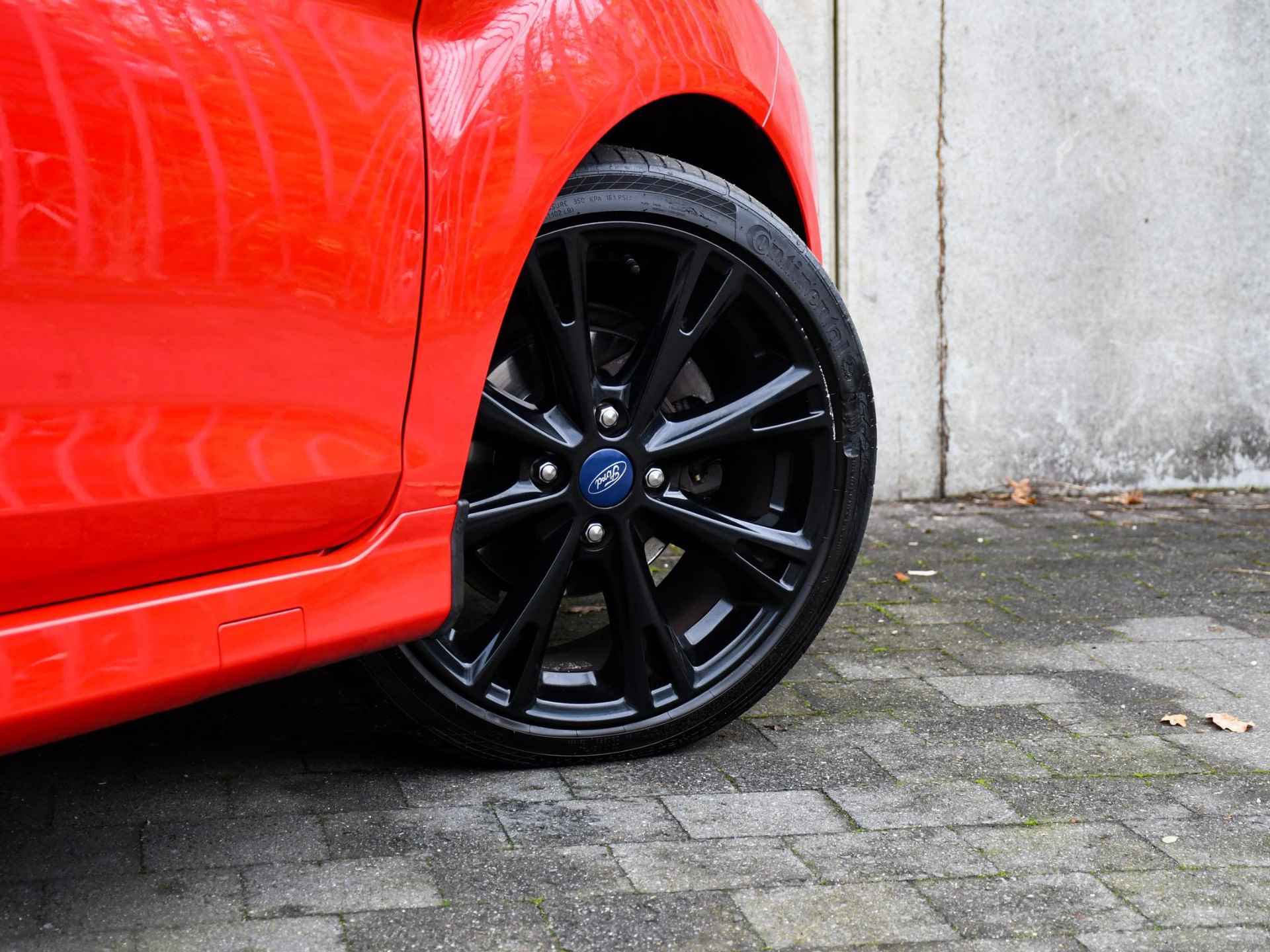 Ford Fiesta Red Edition 1.0 EcoBoost 140pk PDC ACHTER | QUICK CLEAR | 17''LM | NAVI | AIRCO | LED DAGRIJVERL. - 8/34