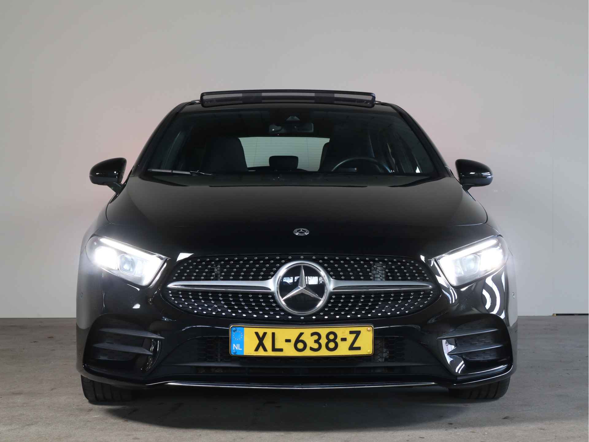 Mercedes-Benz A-Klasse 200 Business Solution AMG NL-Auto!! Schuifdak I Carplay I Camera - 4/34