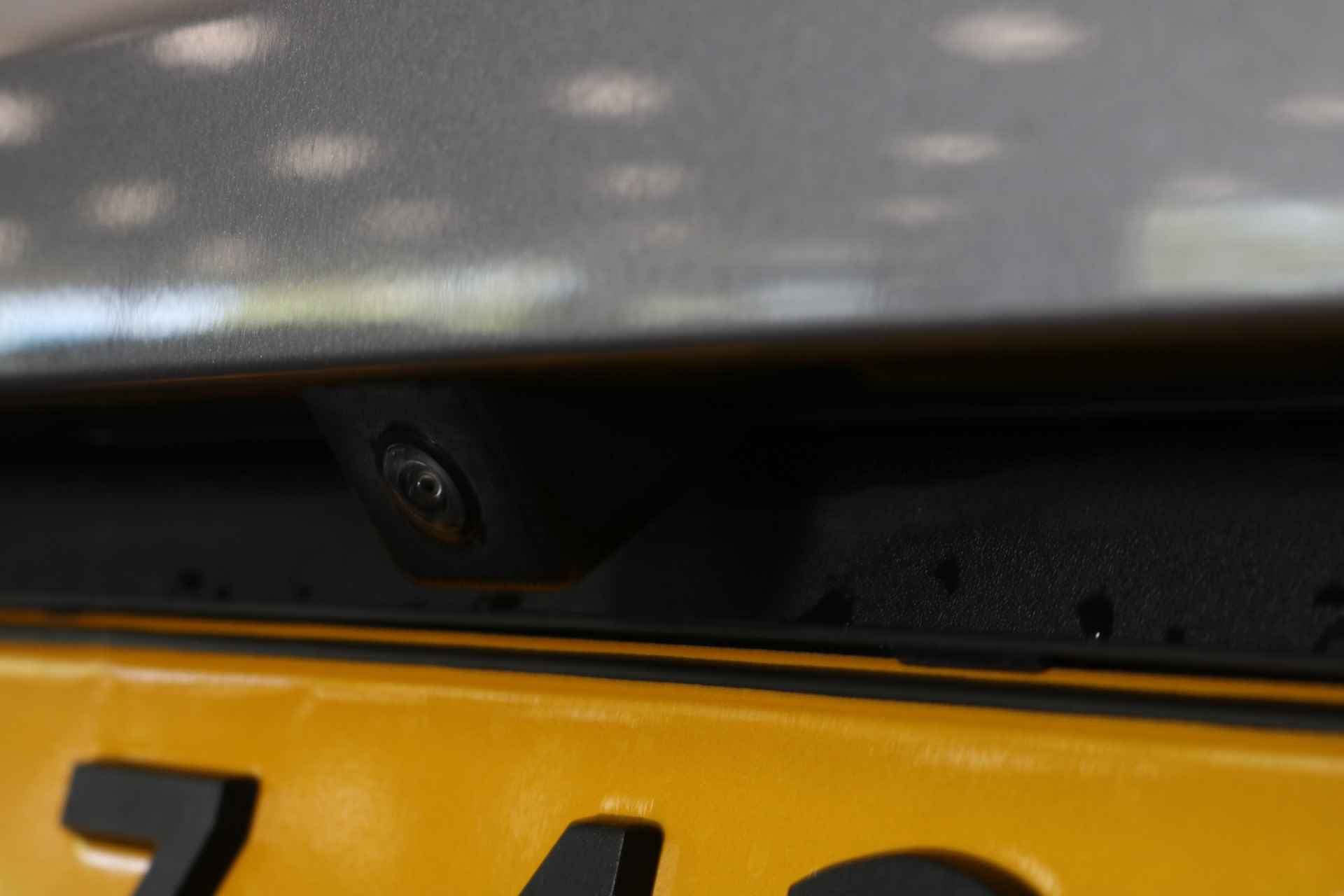 Opel Mokka 1.2 Turbo Ultimate 130 Automaat | Navi | Camera | Verwarmde voorstoelen | Leder Alcantara | Keyless entry | DAB | Cruise control adaptief | - 12/51