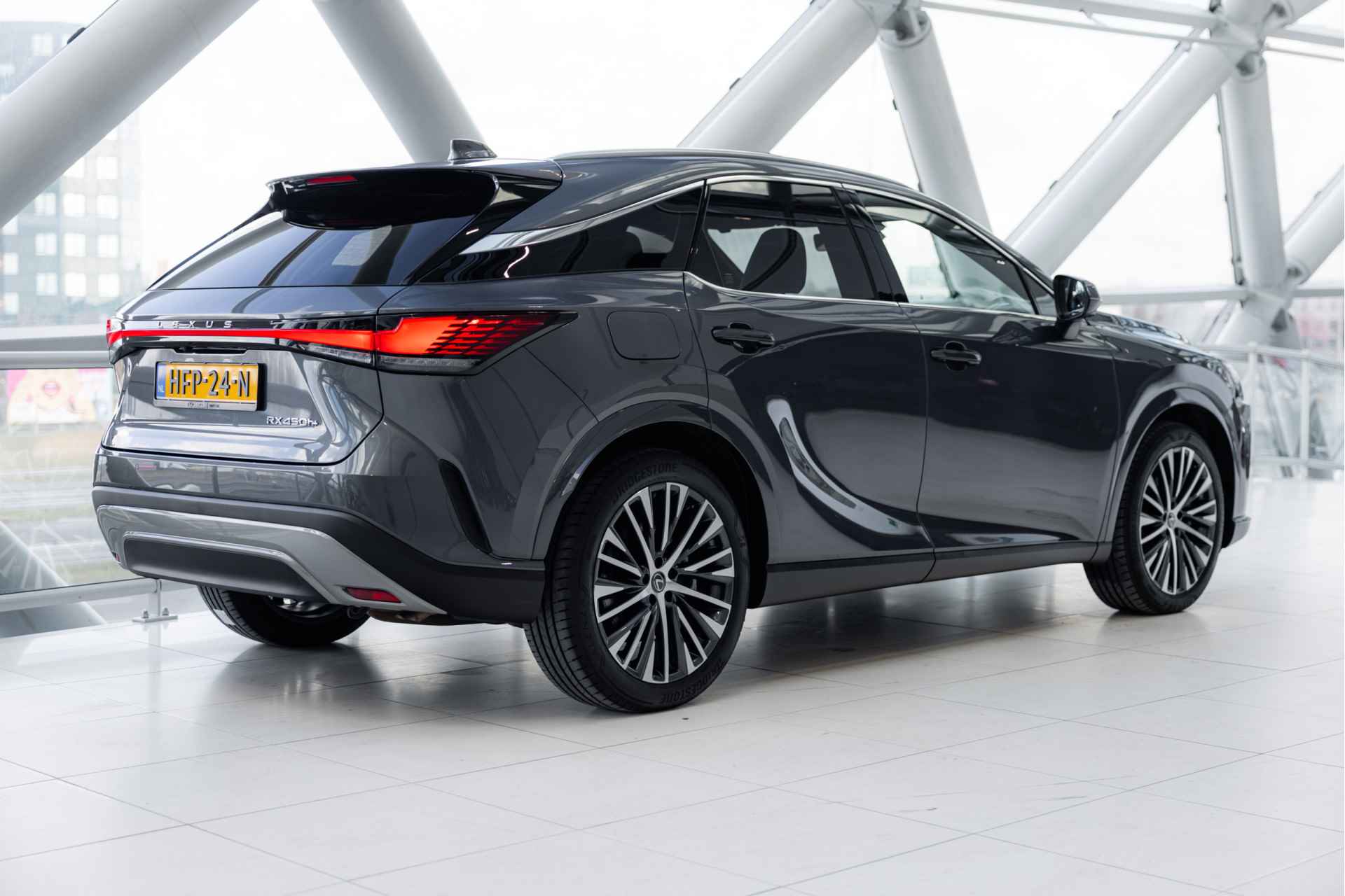 Lexus RX 450h+ Plug-in Hybrid Executive Line Limited | 360 Camera | Stoelverwarming & Koeling | Apple Carplay | - 3/62