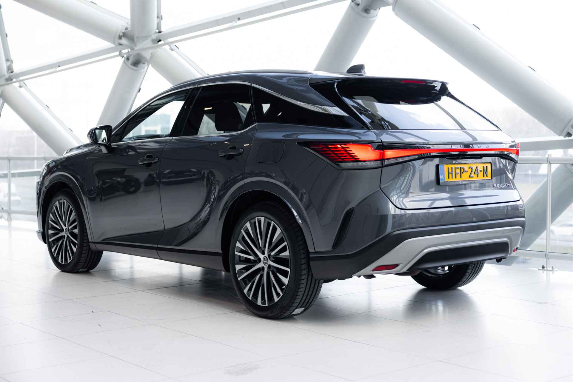 Lexus RX 450h+ Plug-in Hybrid Executive Line Limited | 360 Camera | Stoelverwarming & Koeling | Apple Carplay | - 43/62