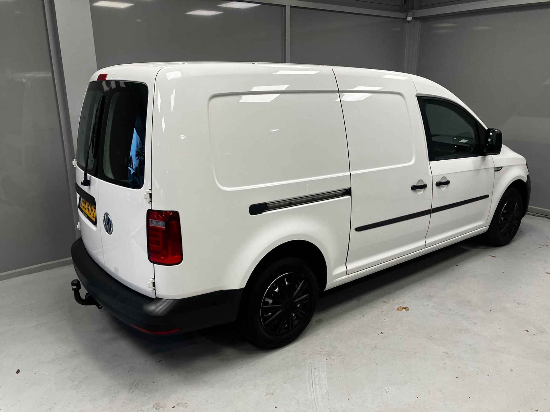 Volkswagen Caddy L2H1 Maxi Trendline 2.0TDi | Trekhaak | Airco | Betimmering | Cruise control | - 3/32