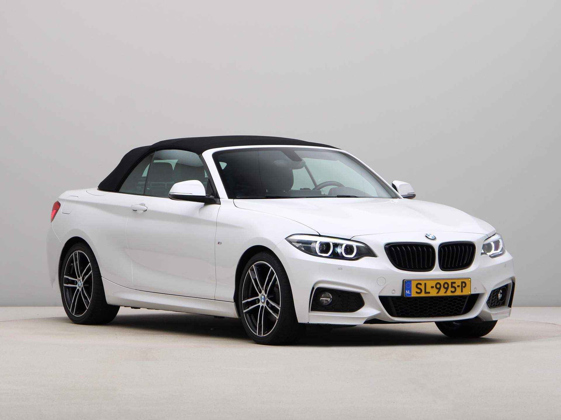 BMW 2 Serie Cabrio 220i High Executive M Sport - 9/30