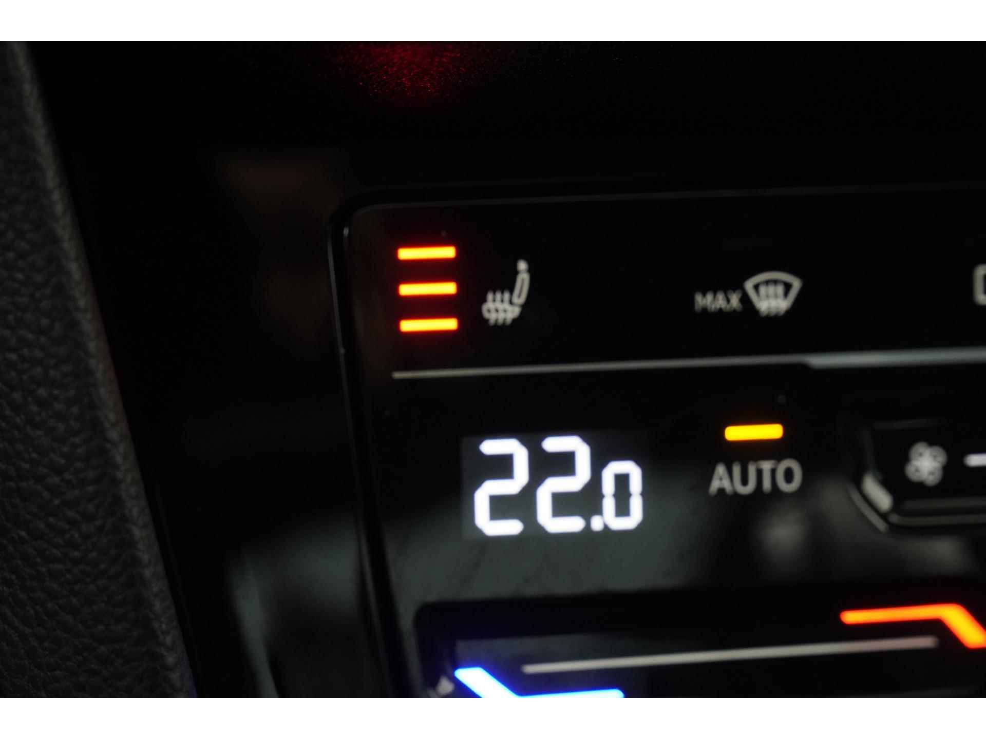 Volkswagen Passat 1.4 TSI PHEV GTE | Digital Cockpit | DCC | Schuifdak | Trekhaak | Zondag Open! - 37/40