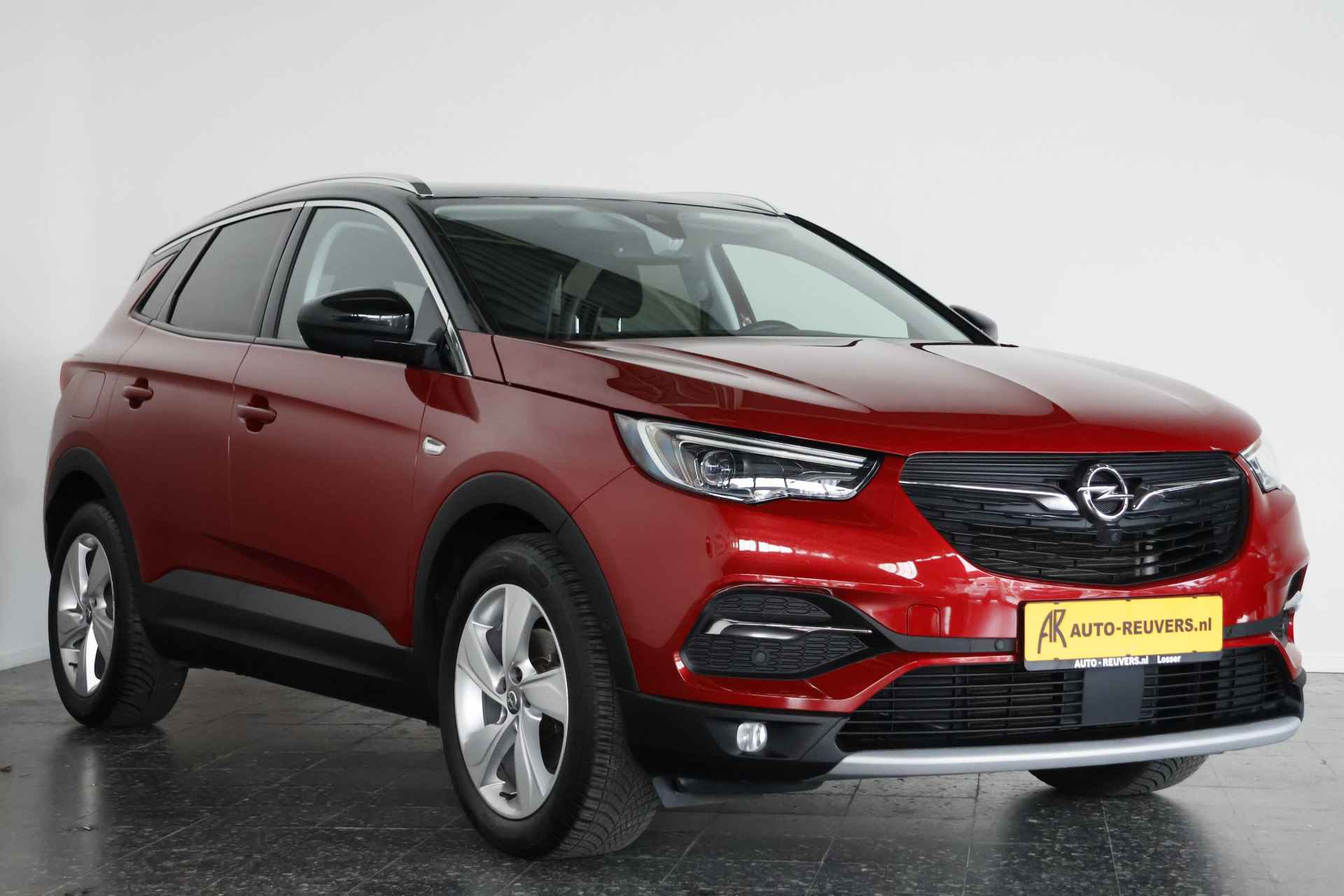 Opel Grandland X 1.6 Turbo Ultimate / Leder / DENON / CarPlay / Cam / LED / Navi - 4/34