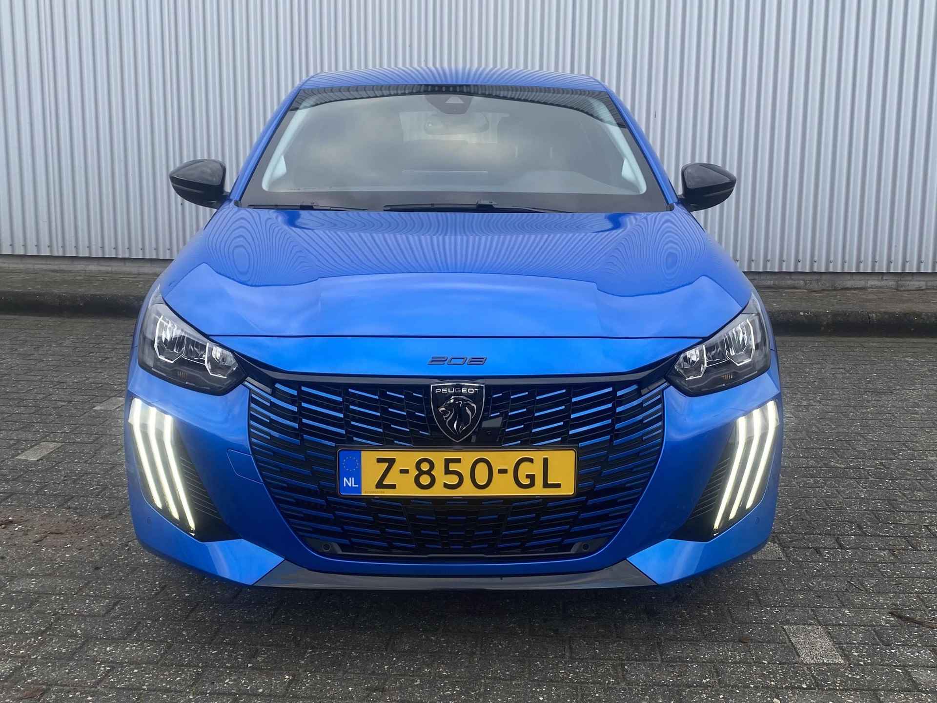 Peugeot 208 1.2 PureTech 100PK Allure - 3/21