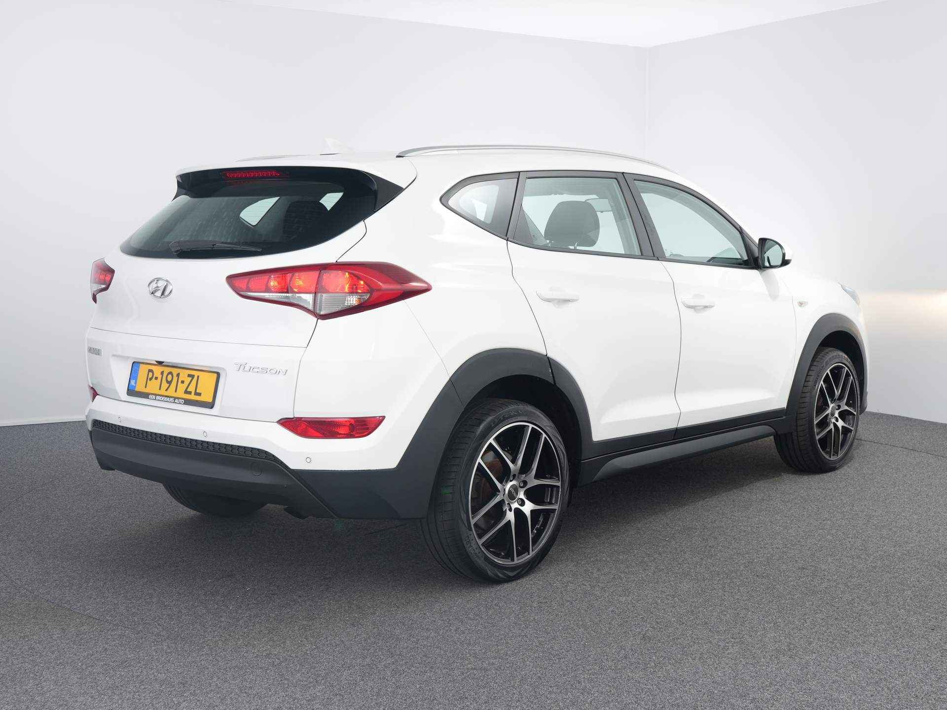 Hyundai Tucson 1.6 GDi 132pk | Navigatie | Camera | 18 inch LM - 3/28