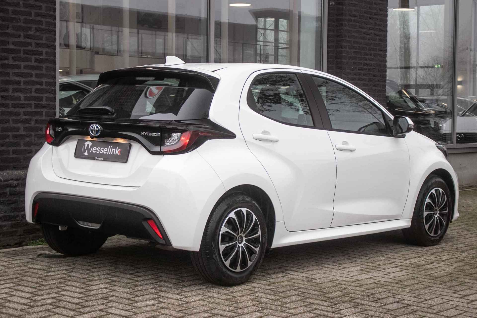 Toyota Yaris 1.5 Hybrid Active - All-in rijklrprs | clima | Apple cp/Android auto - 3/37