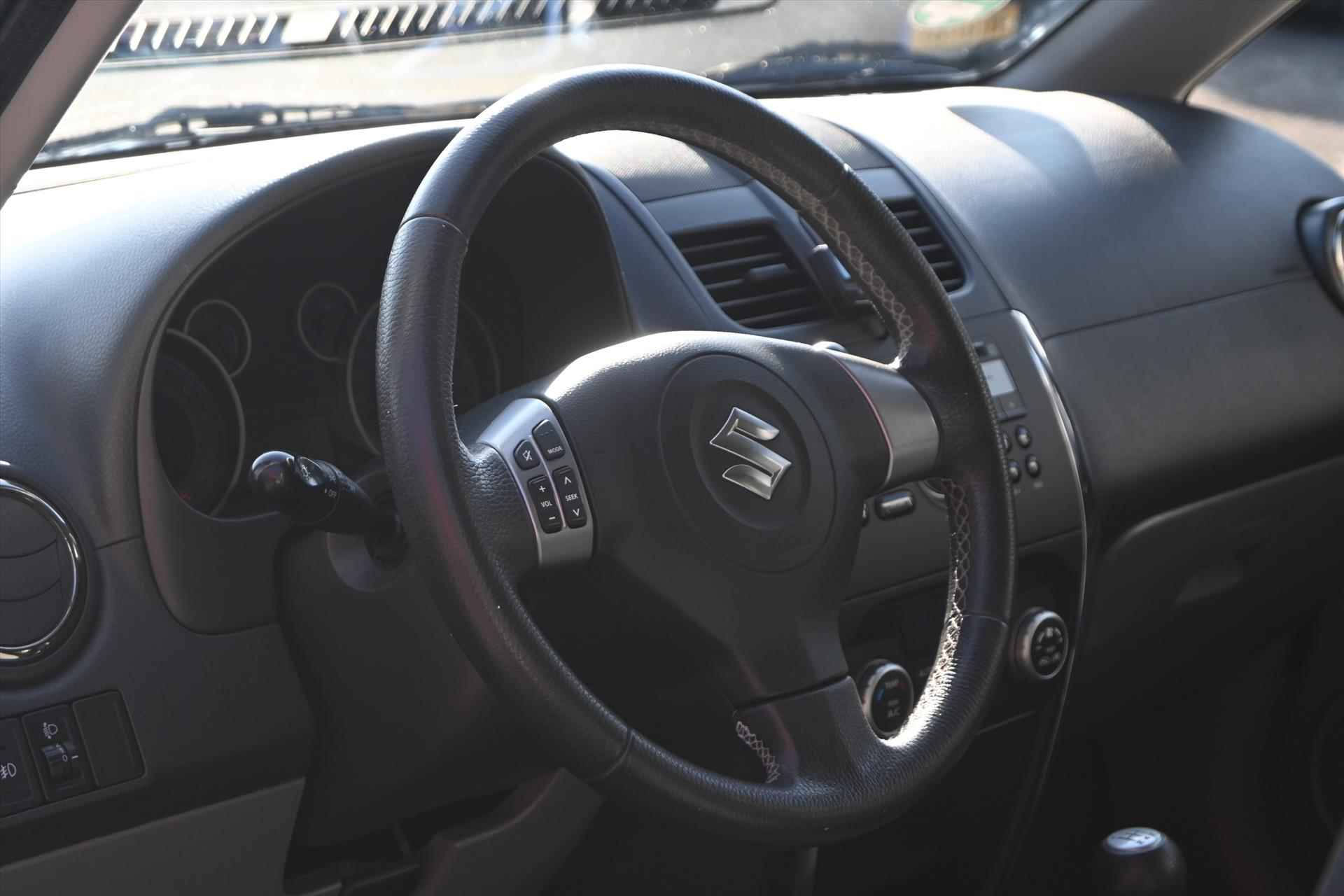 Suzuki Sx4 1.6 Limited 120pk | Climate Control | Trekhaak | LM-Velgen - 14/30