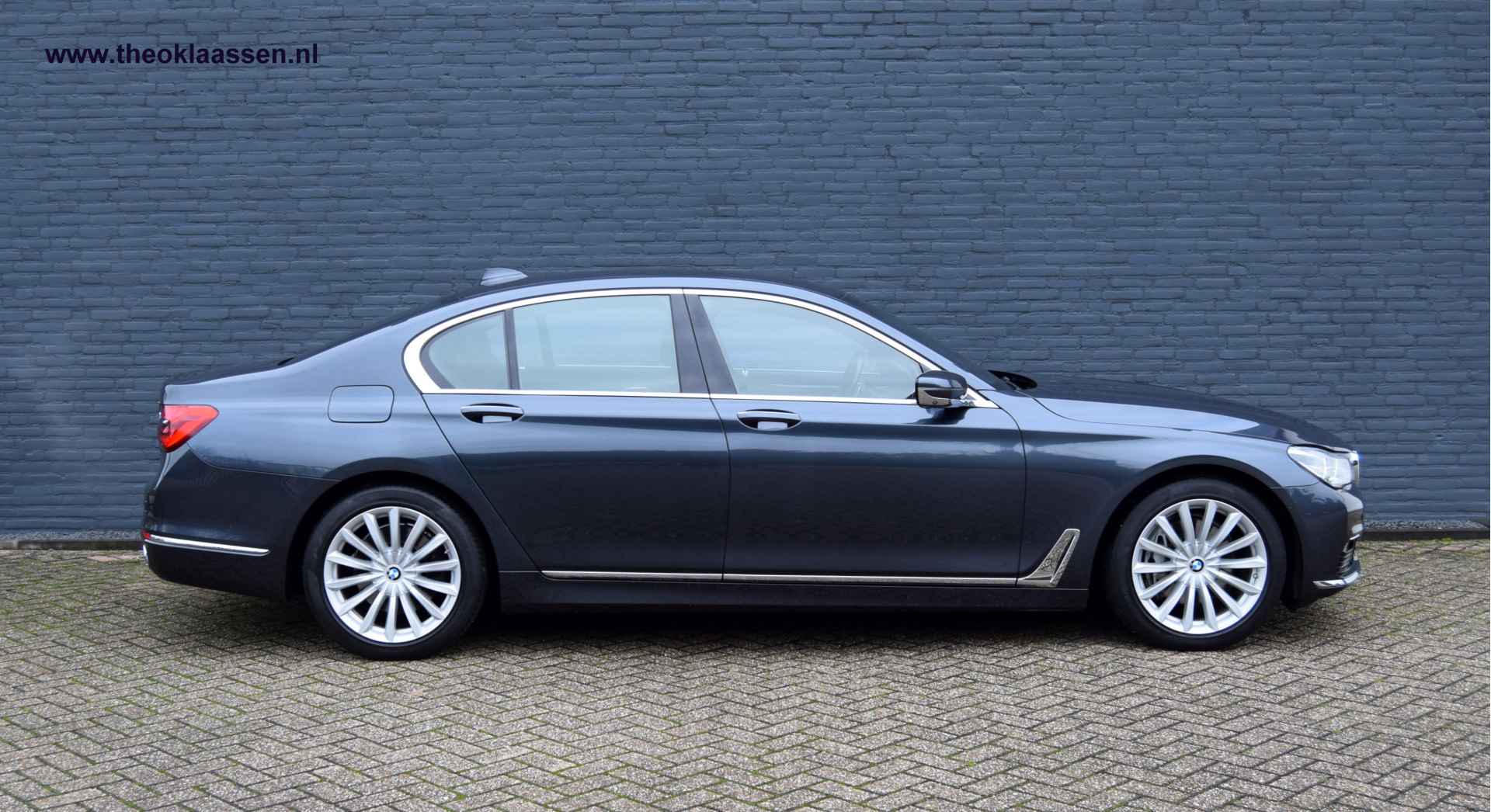 BMW 7 Serie 740i High Executive Innovation Head-Up Soft Close 360 camera Harman Kardon massage - 10/76