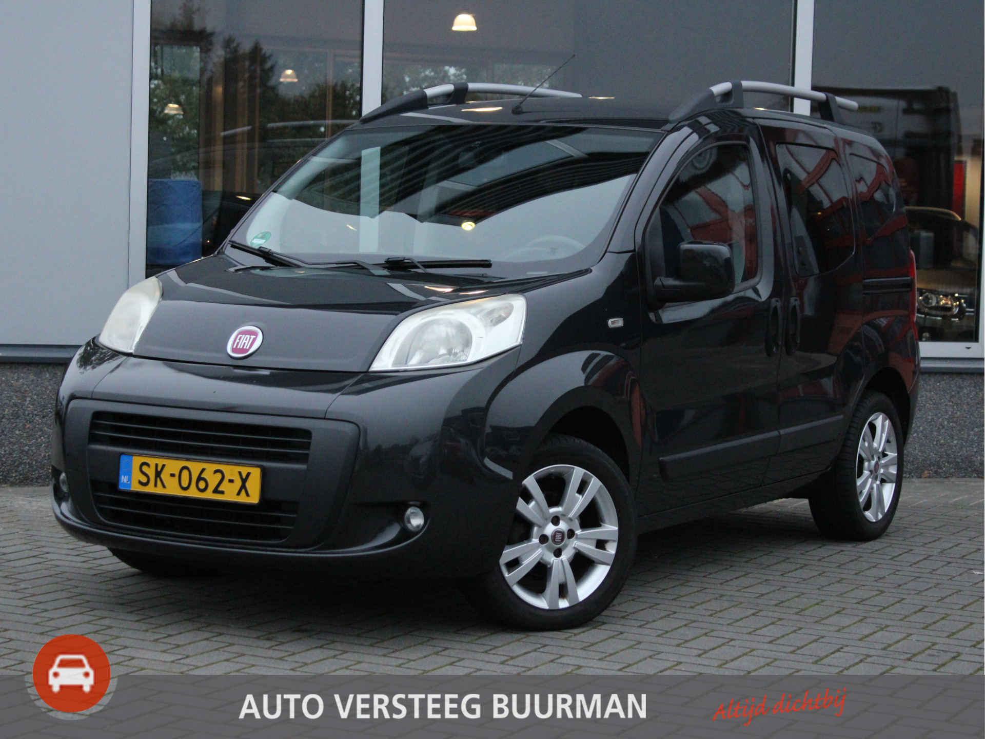 Fiat Qubo 1.4 MyLife 5-Zits Trekhaak, 2 Zijschuifdeuren met Ruiten, Parkeersensoren Achter, Airco, Radio