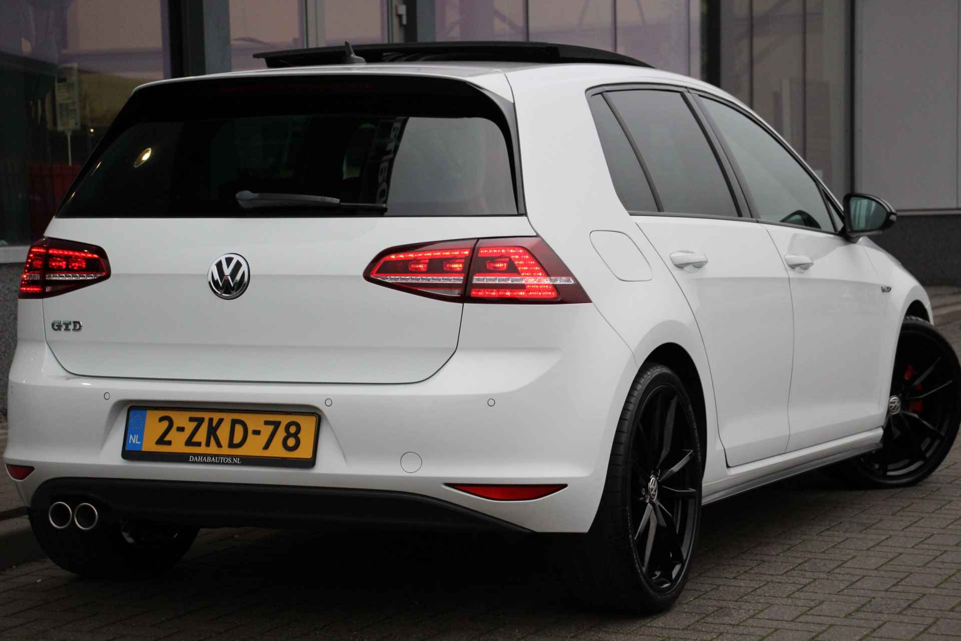 Volkswagen Golf 2.0 TDI GTD | Pano. | Cruise | Navi | - 11/34