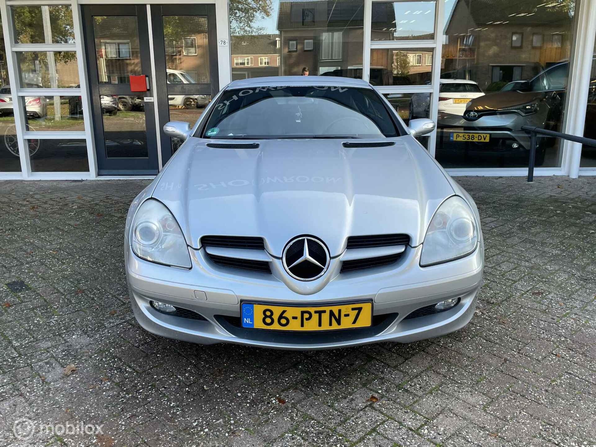 Mercedes SLK-klasse 200 K. Climat, Airscarf, Stoelverwarming, LM.. - 2/13