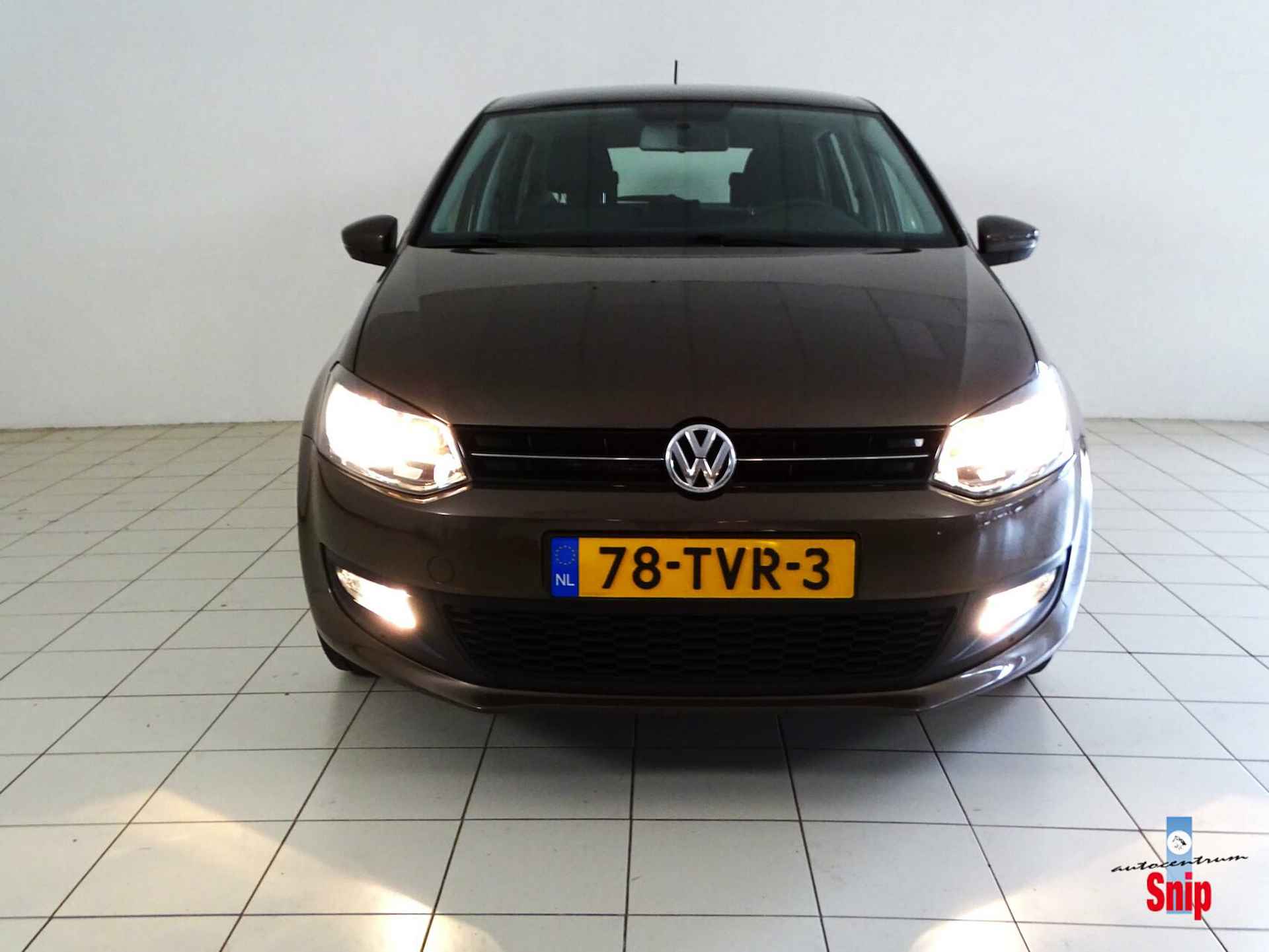 Volkswagen Polo 1.2 TSI BlueMotion Trend Edition - 10/24