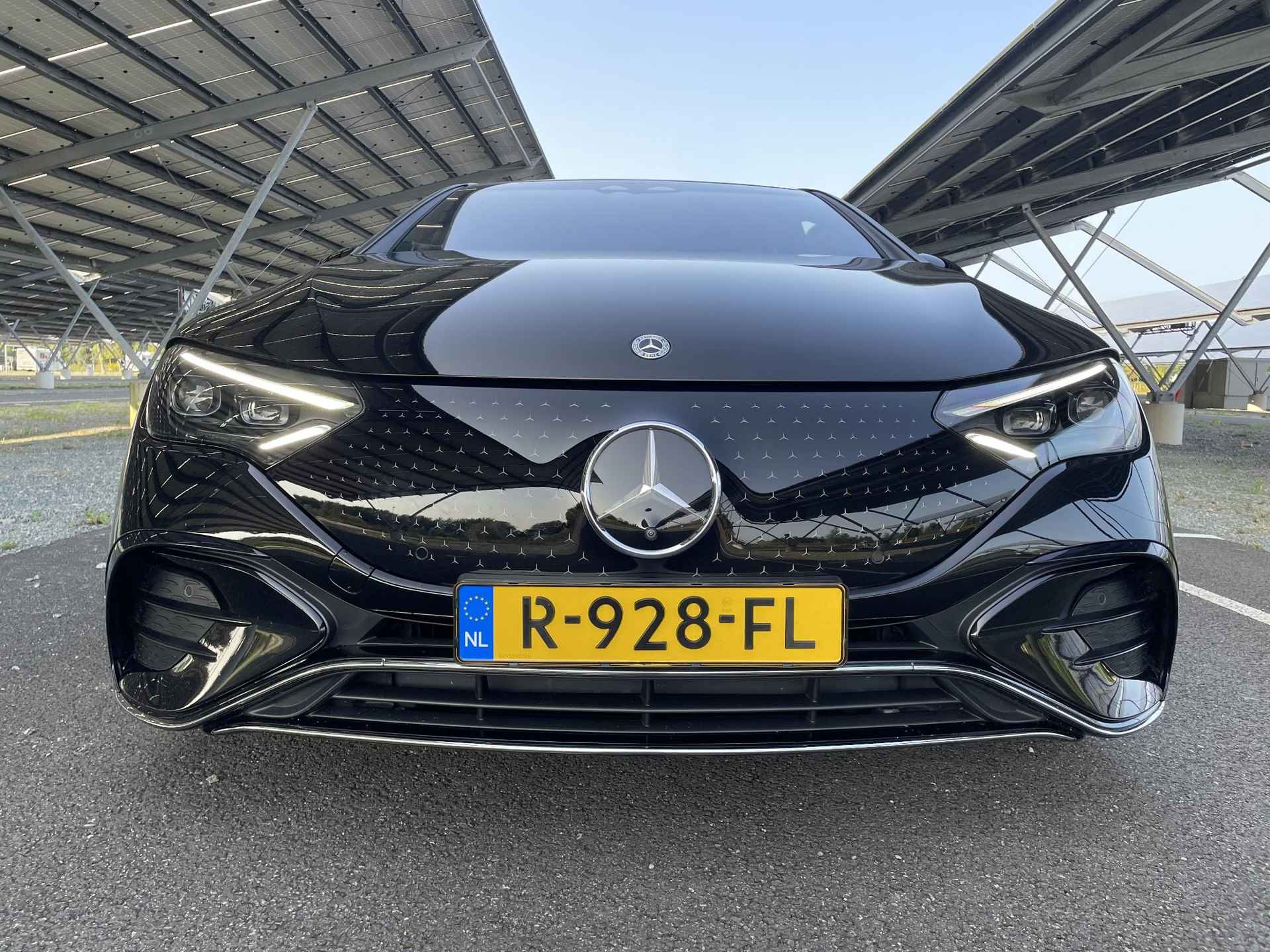 Mercedes-Benz EQE 350+ AMG Line 91 kWh | Burmester | Trekhaak | Memory stoelen | Sfeerverlichting | 21" lichtmetaal | Rijassistentiepakket | - 3/41