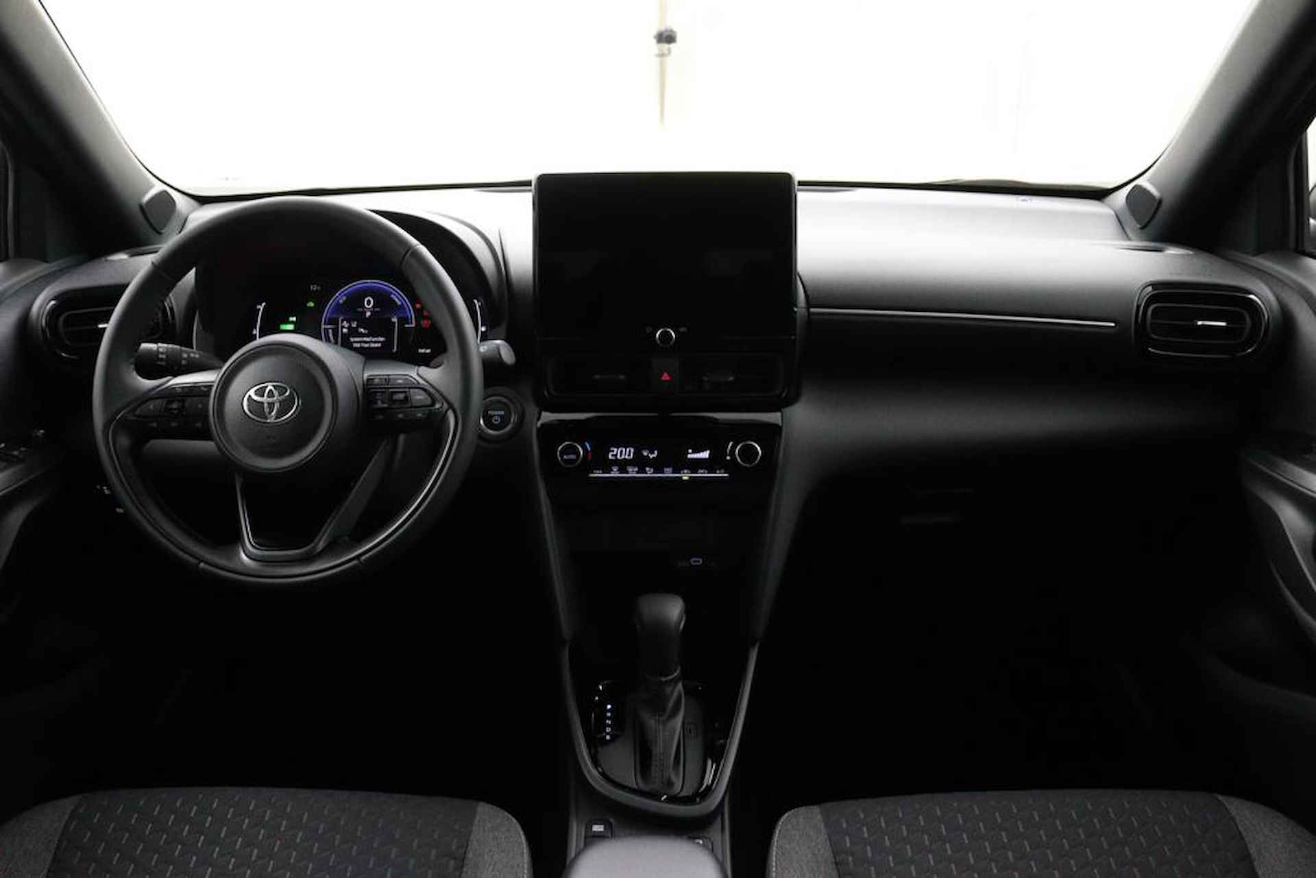 Toyota Yaris Cross 1.5 Hybrid 115 First Edition | Navigatie | Nieuwe Auto | Direct Beschikbaar | Keyless Entry | - 10/40