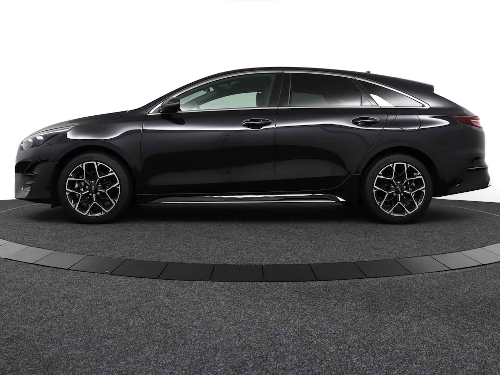 Kia ProCeed 1.0 T-GDi GT-Line - Direct uit voorraad leverbaar - Navigatie - Cruise Control - Dodehoek sensoren - Fabrieksgarantie tot 06-2031 - 3/50