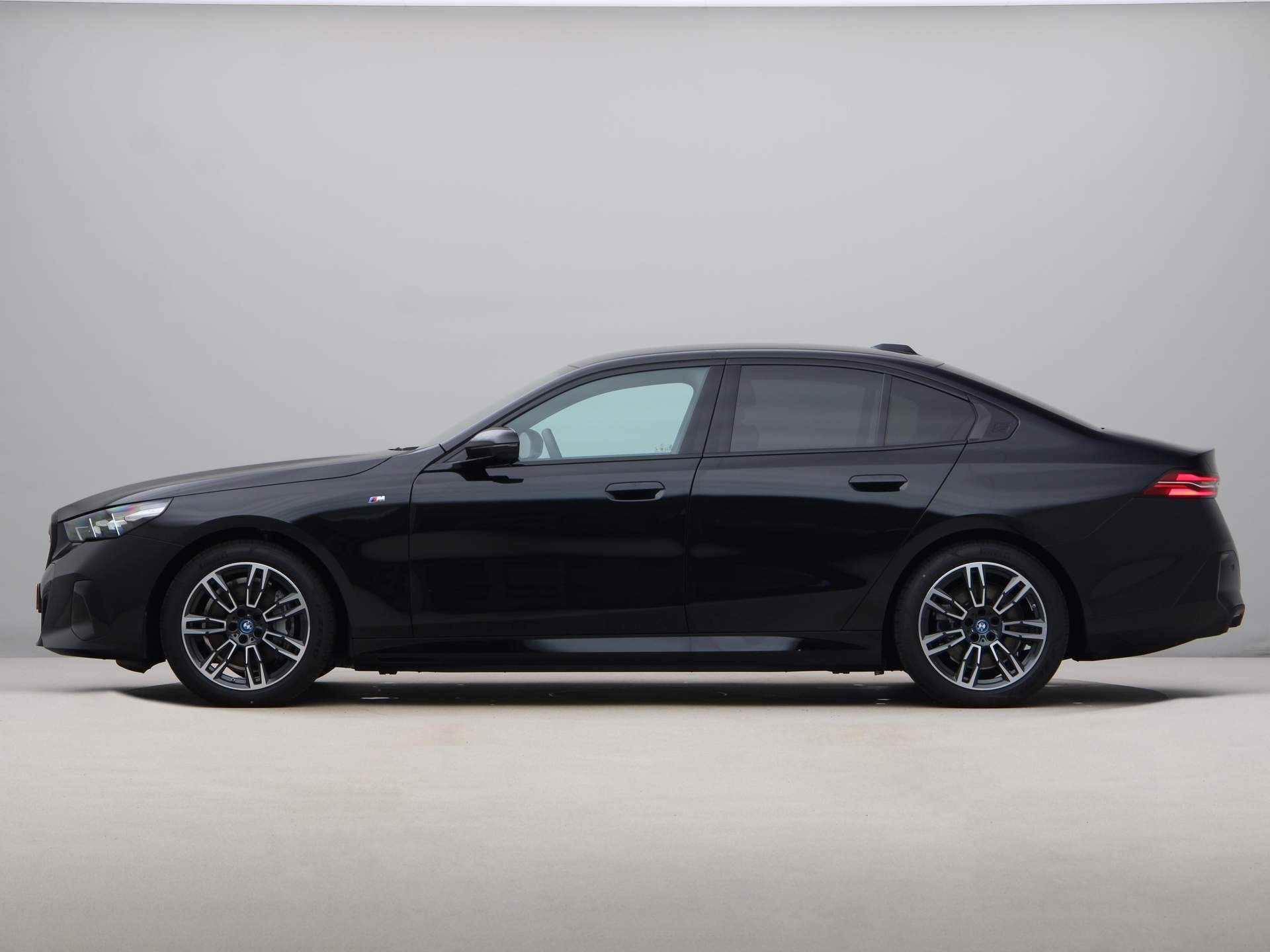 BMW i5 eDrive40 Sedan M-Sport Edition 84 kWh - 13/27