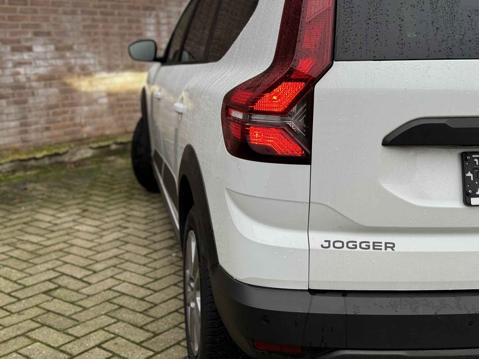 Dacia Jogger 1.0 TCe Bi-Fuel Comfort 7p. | All seasonbanden | - 12/24