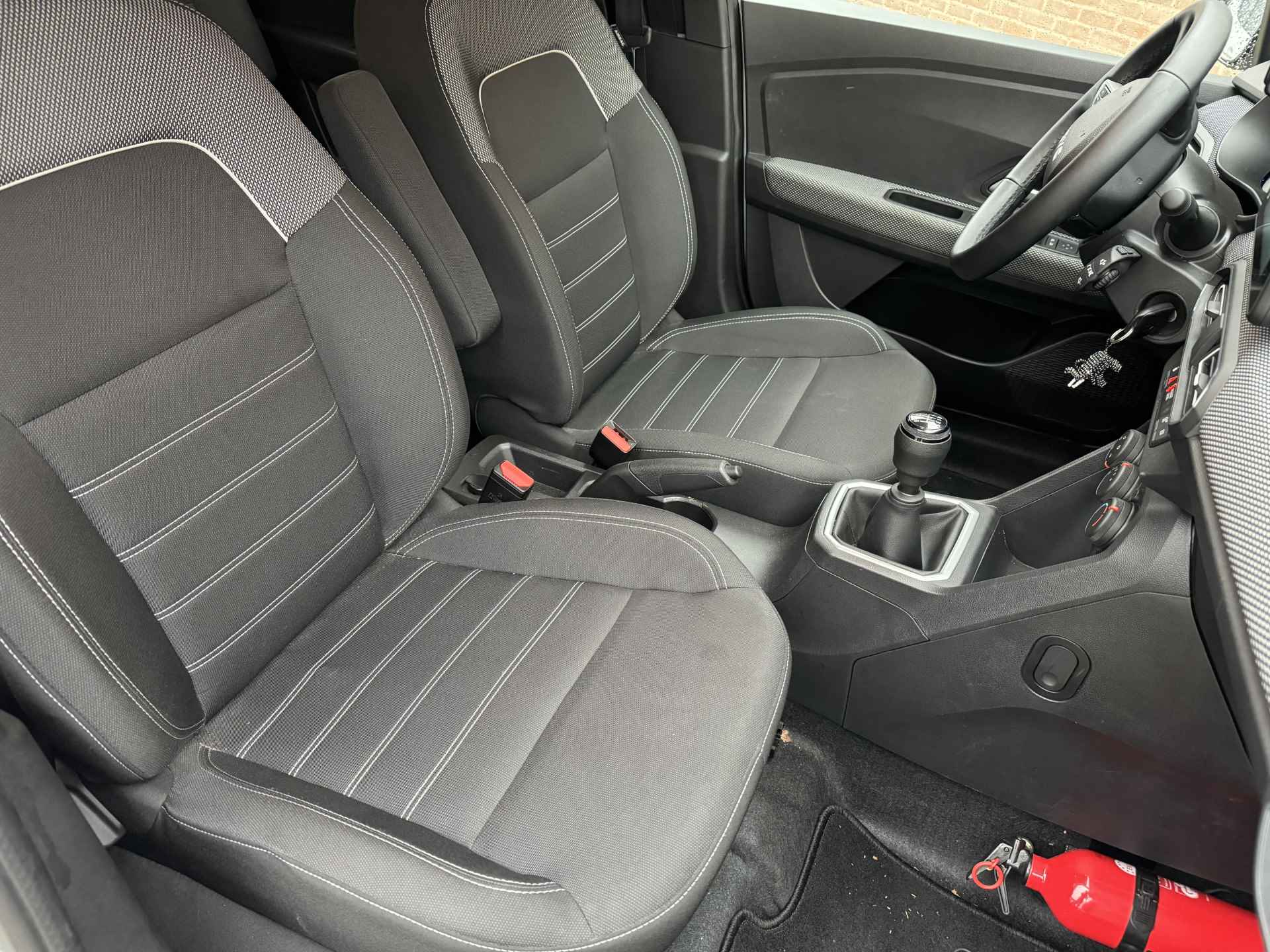 Dacia Jogger 1.0 TCe Bi-Fuel Comfort 7p. | All seasonbanden | - 15/24