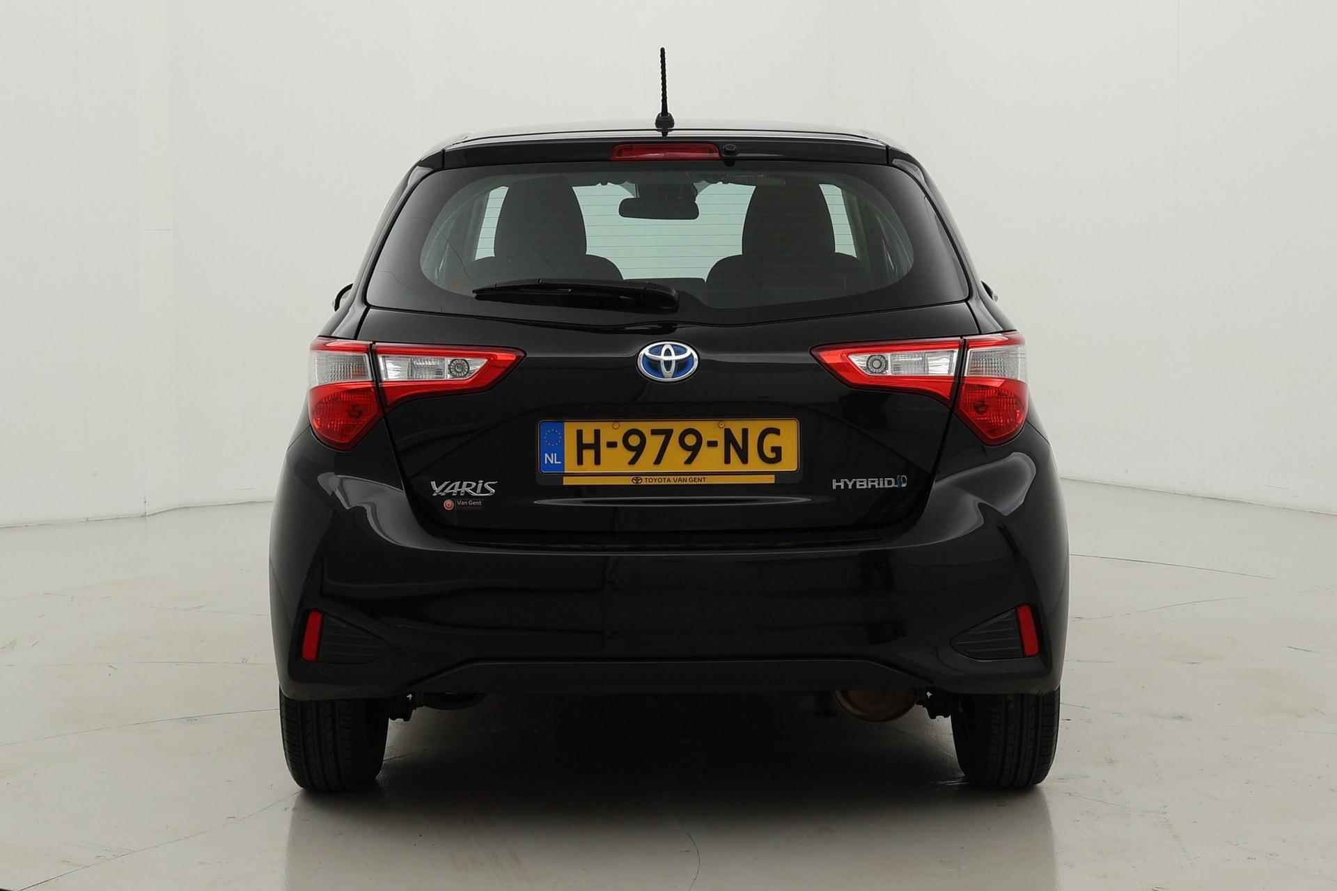 Toyota Yaris 1.5 Hybrid Active | Navigatie | Camera | Clima | Cruise Control - 12/33