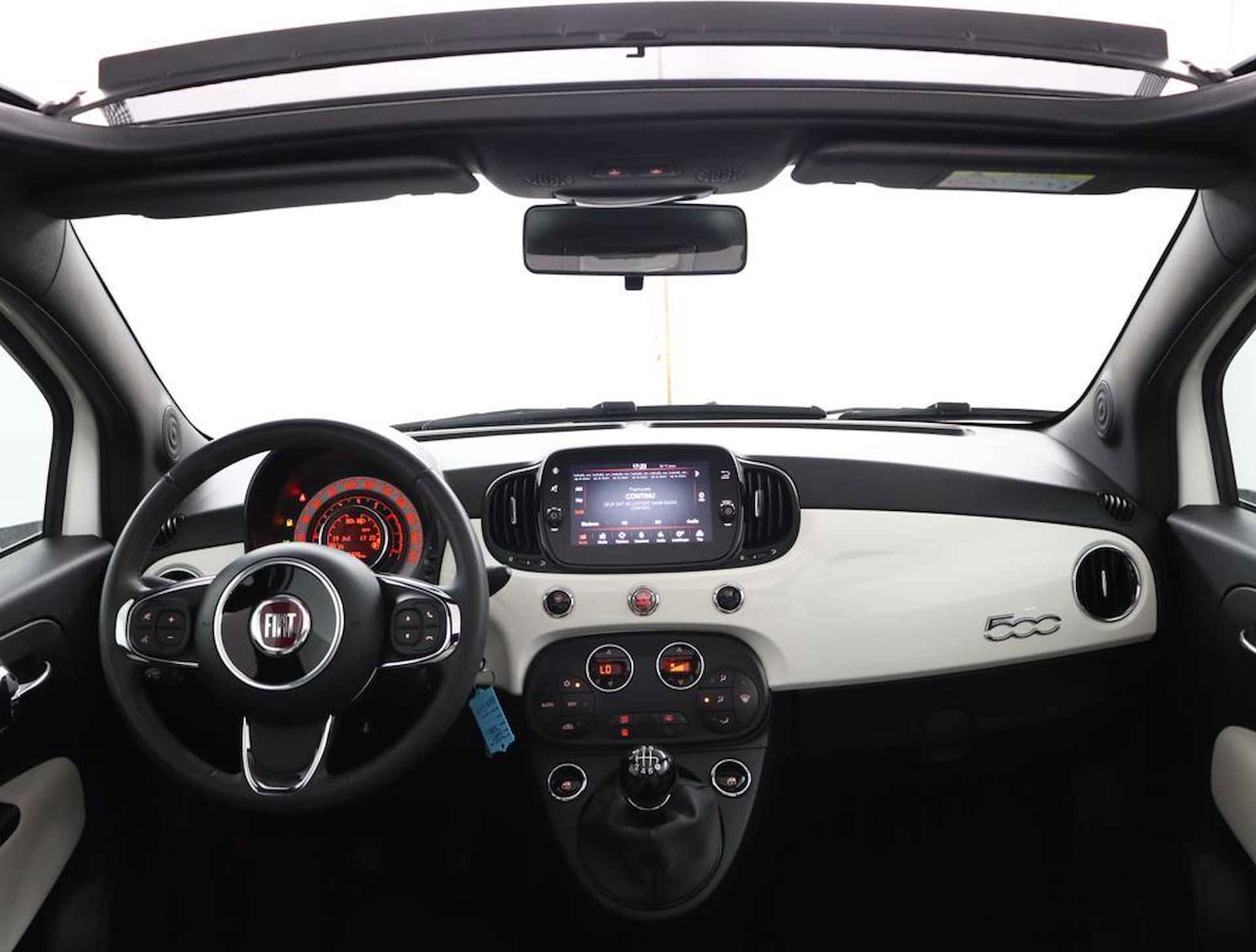 Fiat 500 C 1.0 Hybrid Dolcevita Cabriolet - 4/51