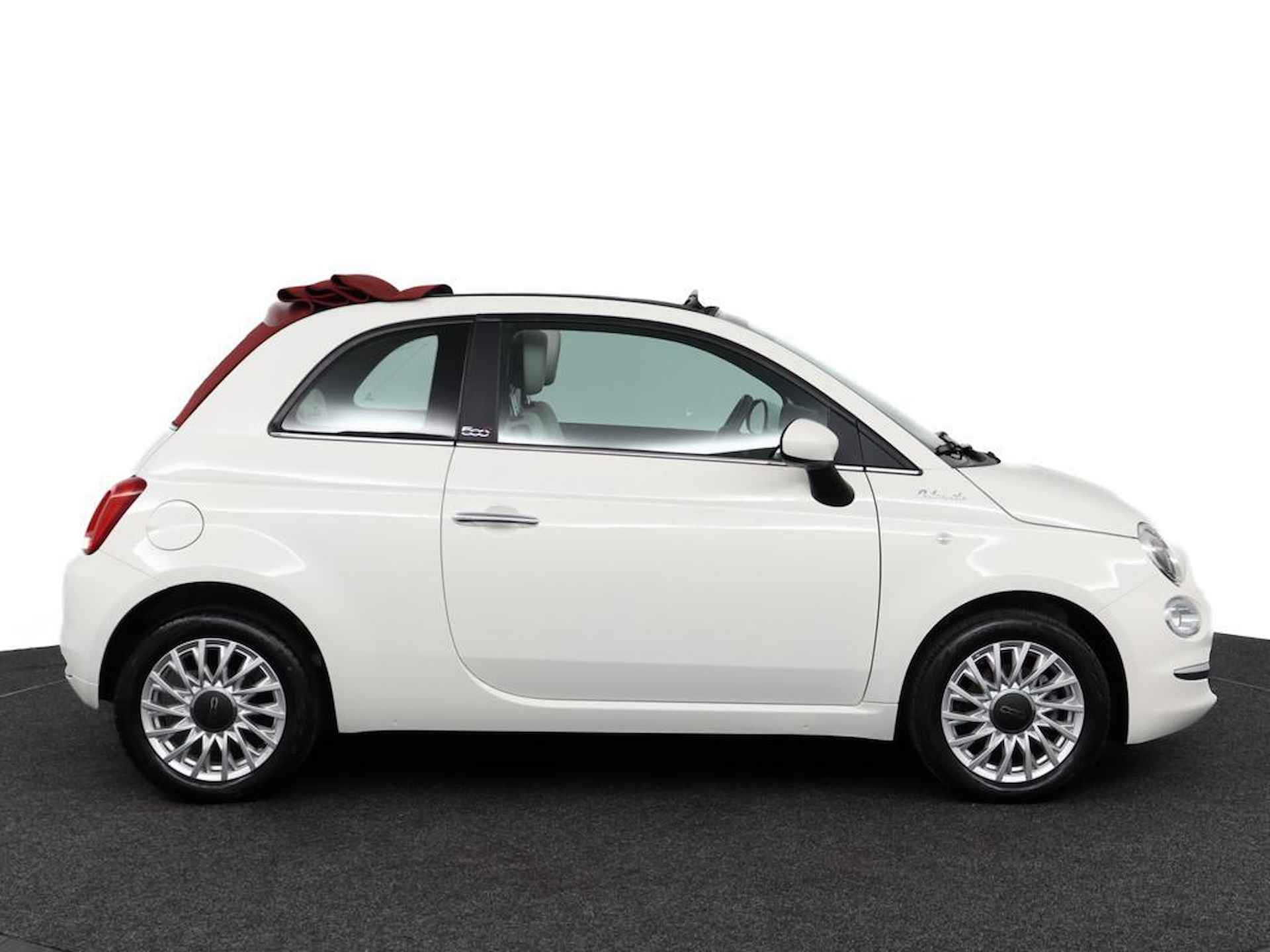 Fiat 500 C 1.0 Hybrid Dolcevita Cabriolet - 10/51