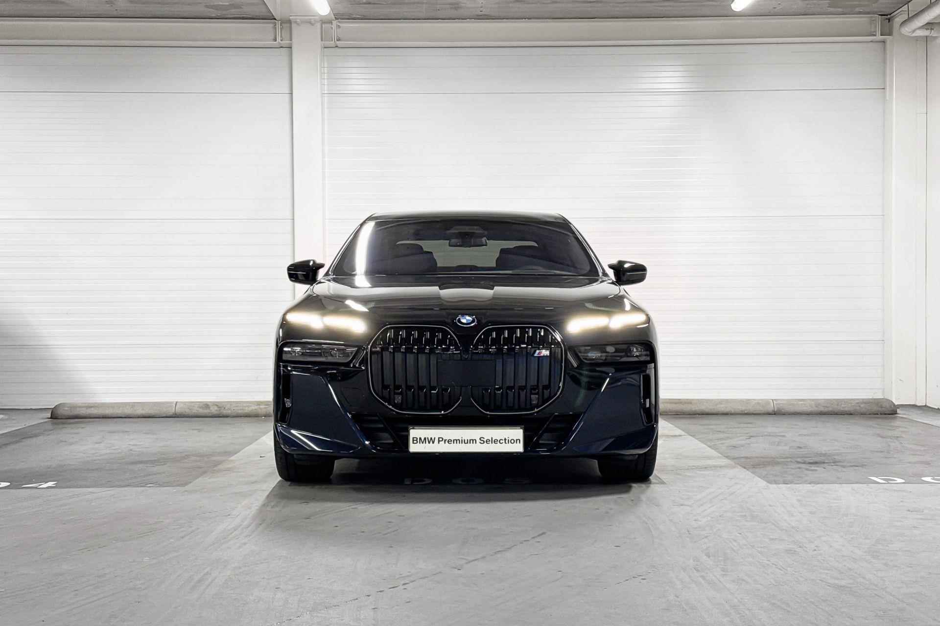 BMW i7 xDrive M70 | M-Sport Pro | M Performance Pack | Innovation Pack | Executive Drive Pro | Executive Pack | Bowers&Wilkins | Sky Lounge - 5/28