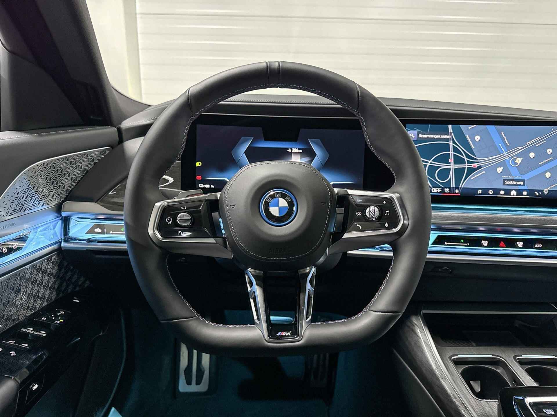 BMW i7 xDrive M70 | M-Sport Pro | M Performance Pack | Innovation Pack | Executive Drive Pro | Executive Pack | Bowers&Wilkins | Sky Lounge - 14/28