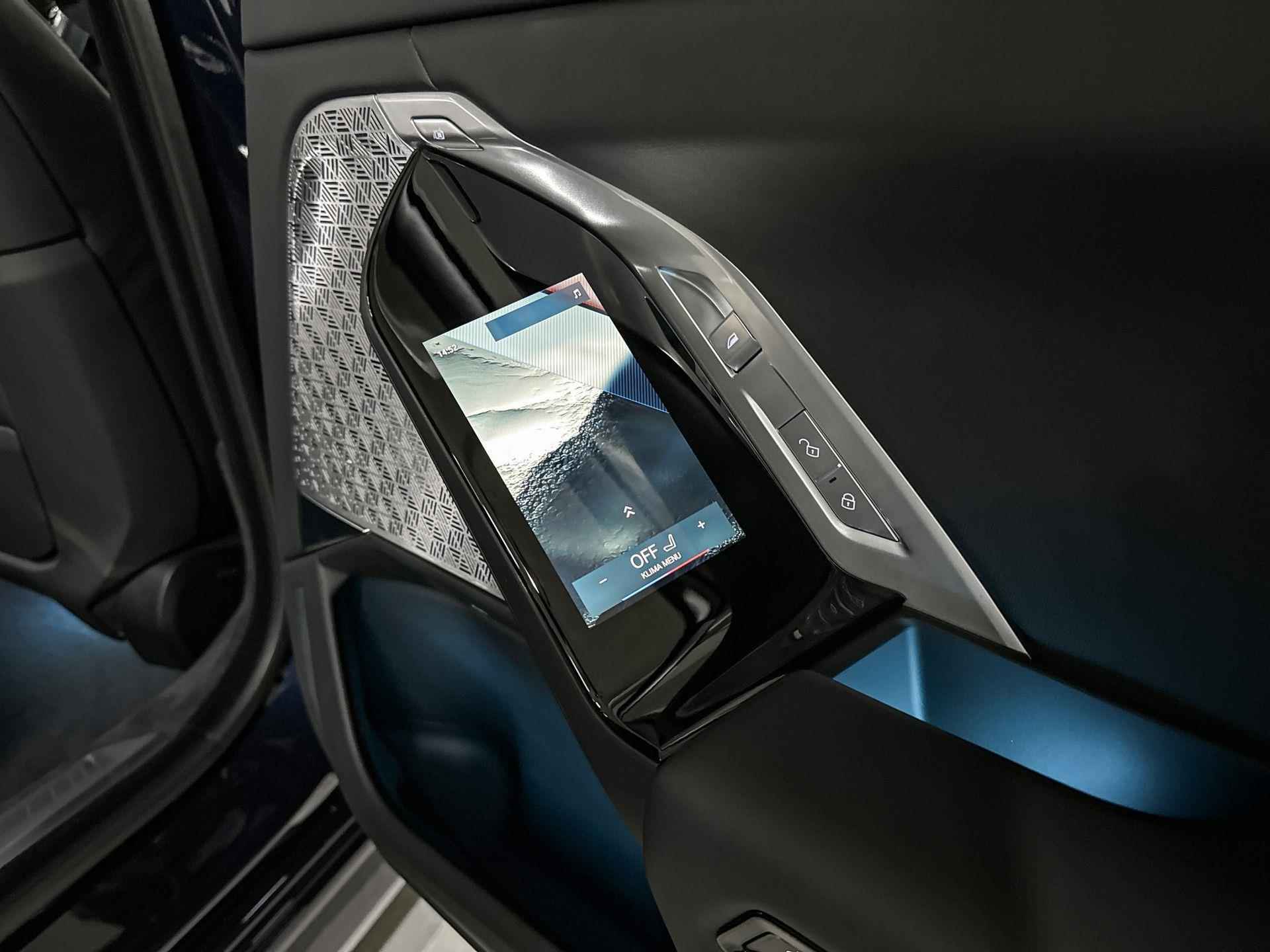 BMW i7 xDrive M70 | M-Sport Pro | M Performance Pack | Innovation Pack | Executive Drive Pro | Executive Pack | Bowers&Wilkins | Sky Lounge - 26/28