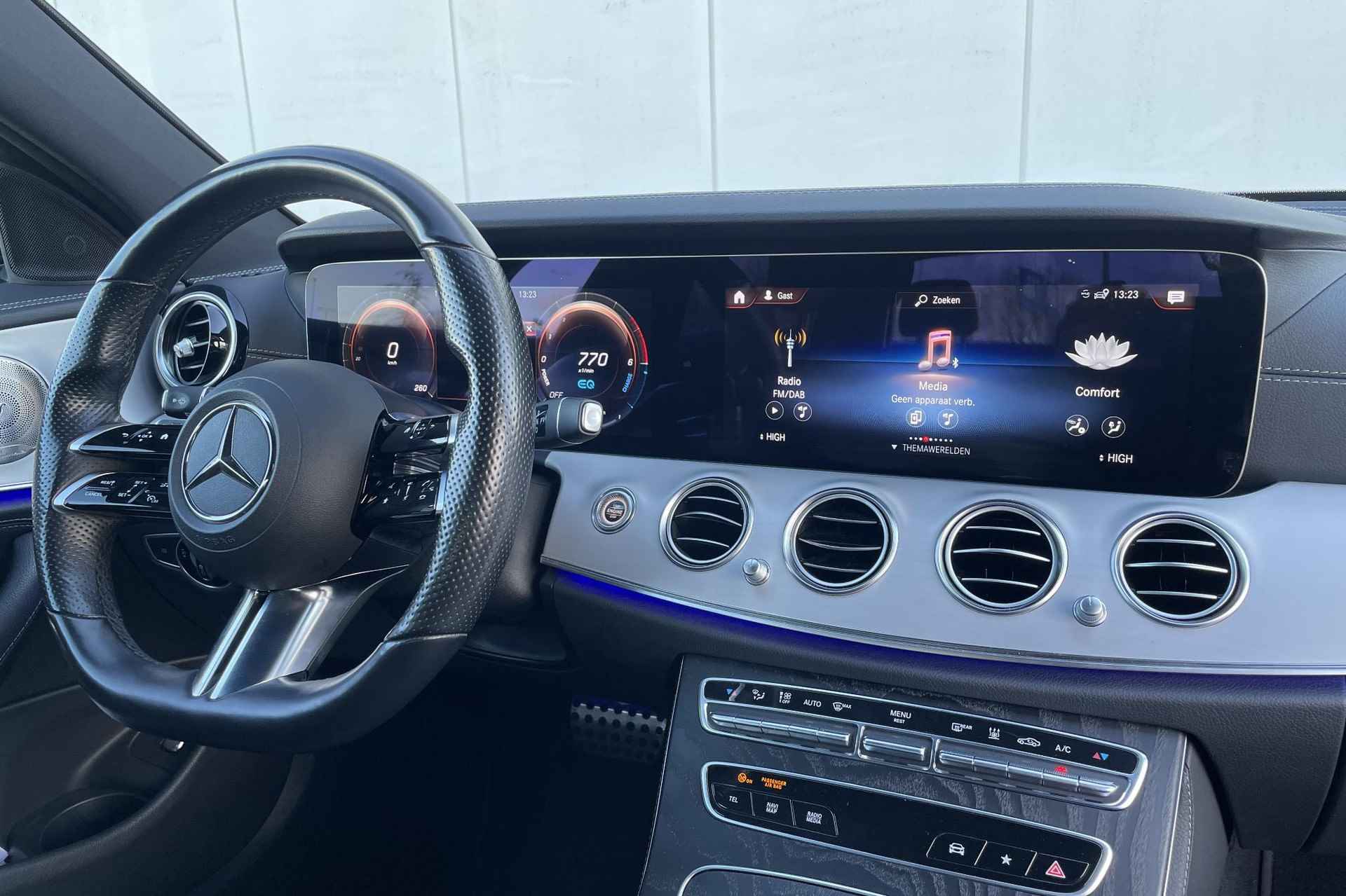 Mercedes-Benz E-klasse E 300de Limousine Automaat Business Solution AMG | Premium Plus Pakket | Nightpakket | Distronic+ | Panoramadak | 360° Camera | Burmester Audio | Keyless-Go | Parktronic - 11/26