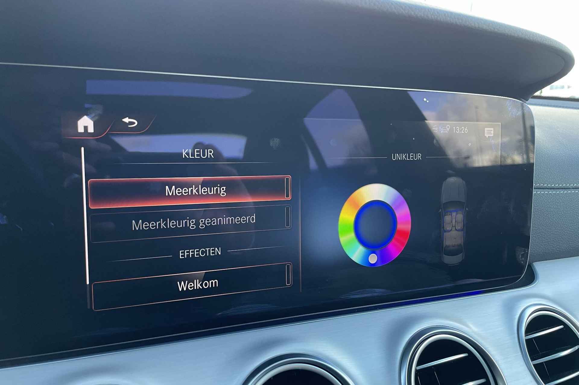 Mercedes-Benz E-klasse E 300de Limousine Automaat Business Solution AMG | Premium Plus Pakket | Nightpakket | Distronic+ | Panoramadak | 360° Camera | Burmester Audio | Keyless-Go | Parktronic - 13/26