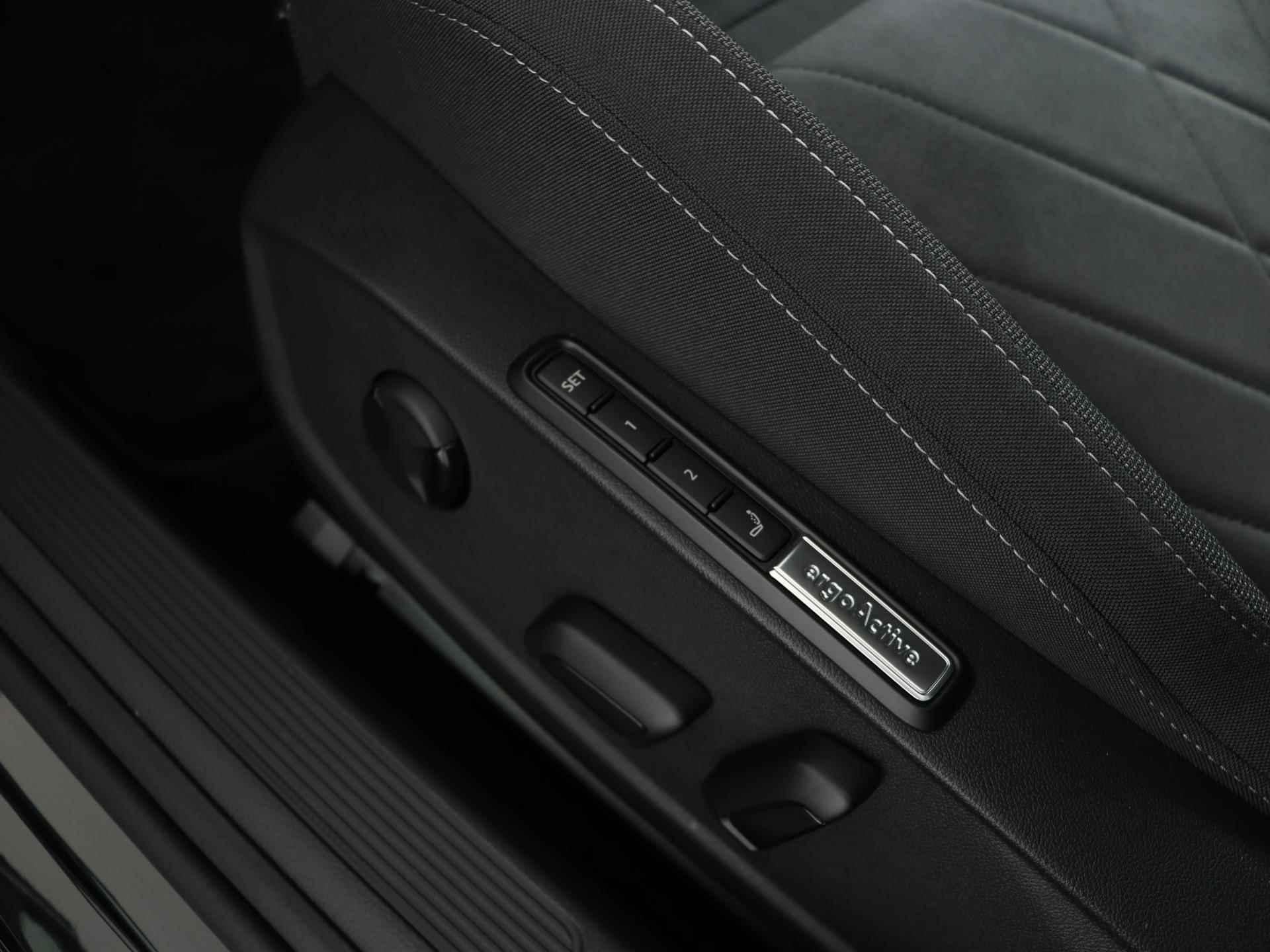 Volkswagen Golf Variant 1.0 eTSI 110PK Life DSG | Navi | Elek. Stoel | PDC | Stoelverwarming | Apple CarPlay | Massagestoel | Adaptive Cruise | Getint Glas | - 24/49