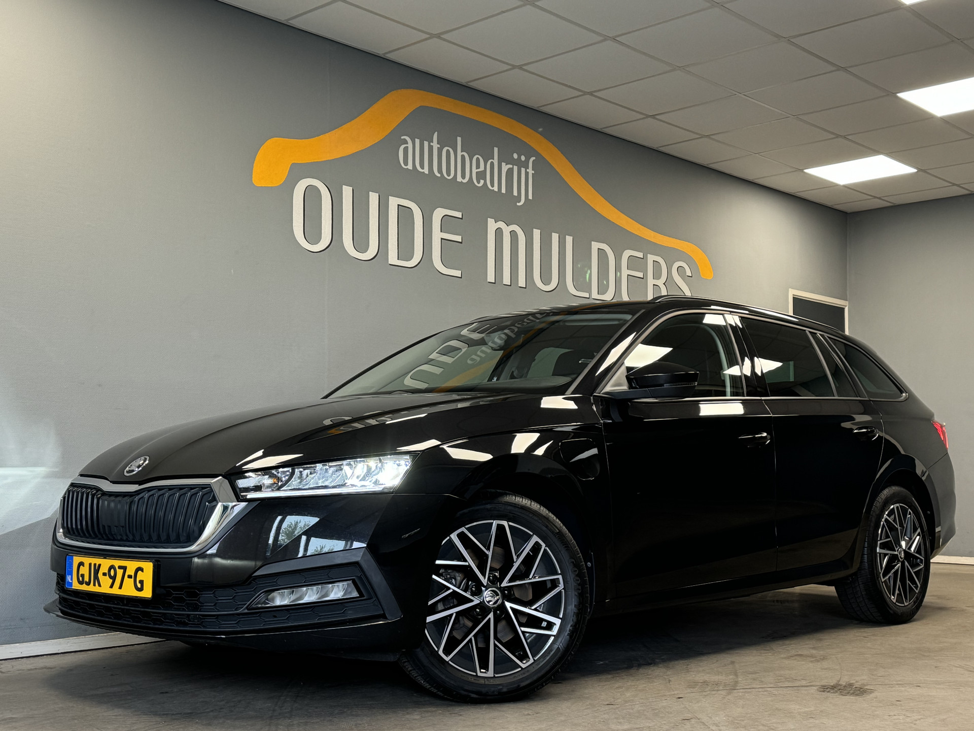 Škoda Octavia Combi 1.4 TSI iV PHEV Camera/Cruise/Stoelverwarming